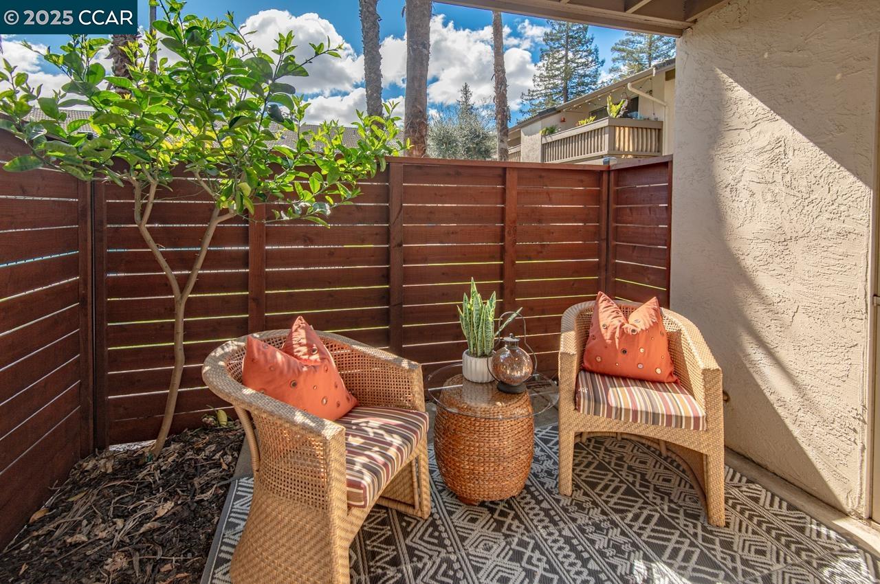 Detail Gallery Image 15 of 29 For 2742 Oak Rd #197,  Walnut Creek,  CA 94597 - 1 Beds | 1 Baths