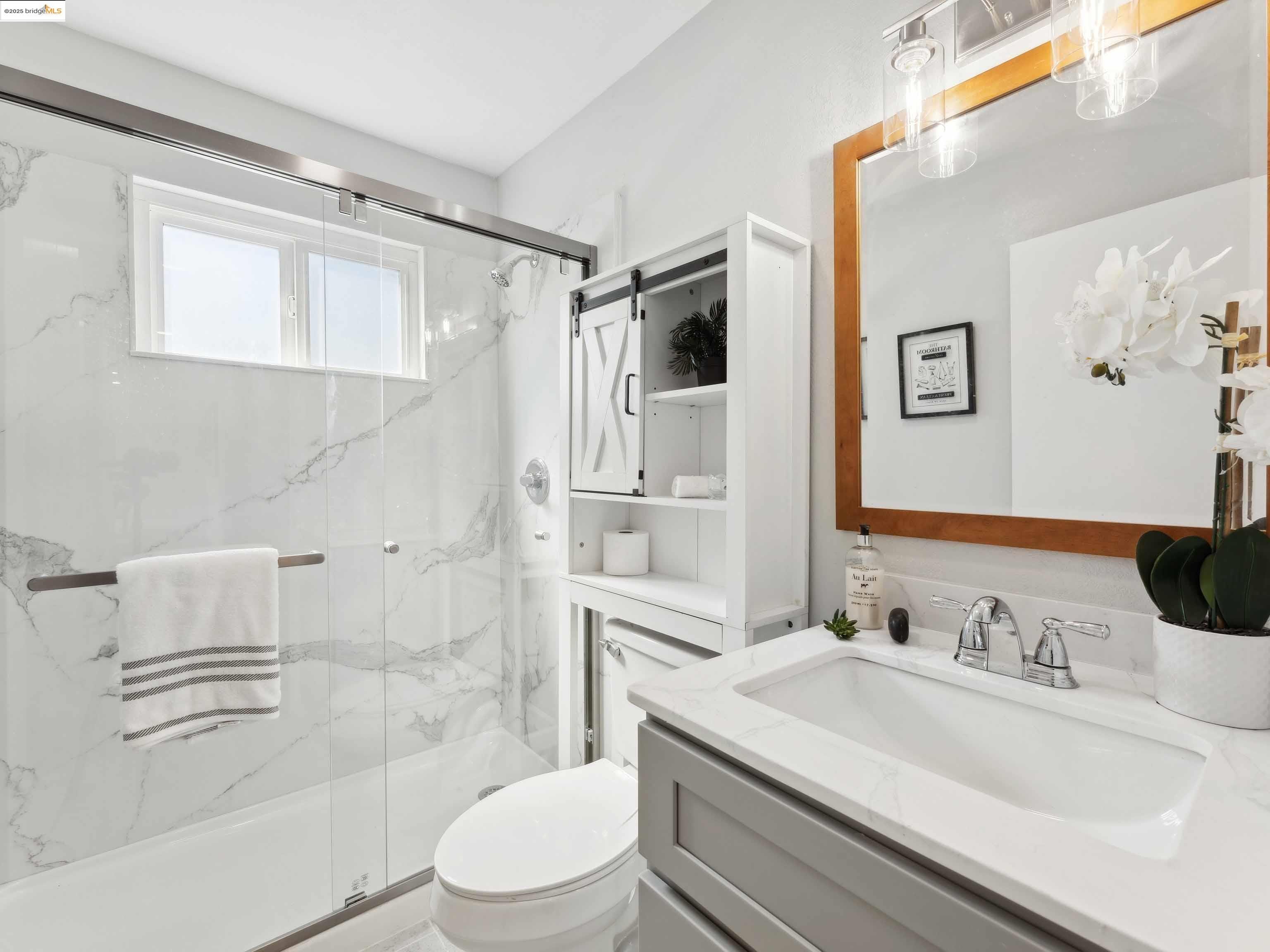 Detail Gallery Image 13 of 31 For 3549 Dormer Ave, Concord,  CA 94519 - 3 Beds | 2 Baths