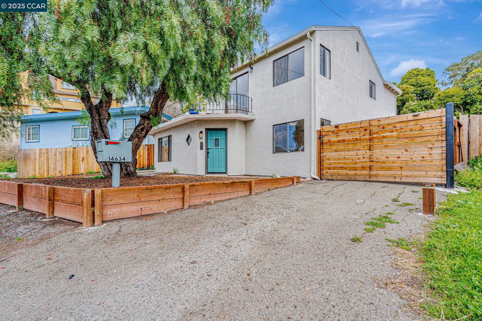 Detail Gallery Image 1 of 1 For 14634 Darius Way, San Leandro,  CA 94578 - 3 Beds | 2 Baths