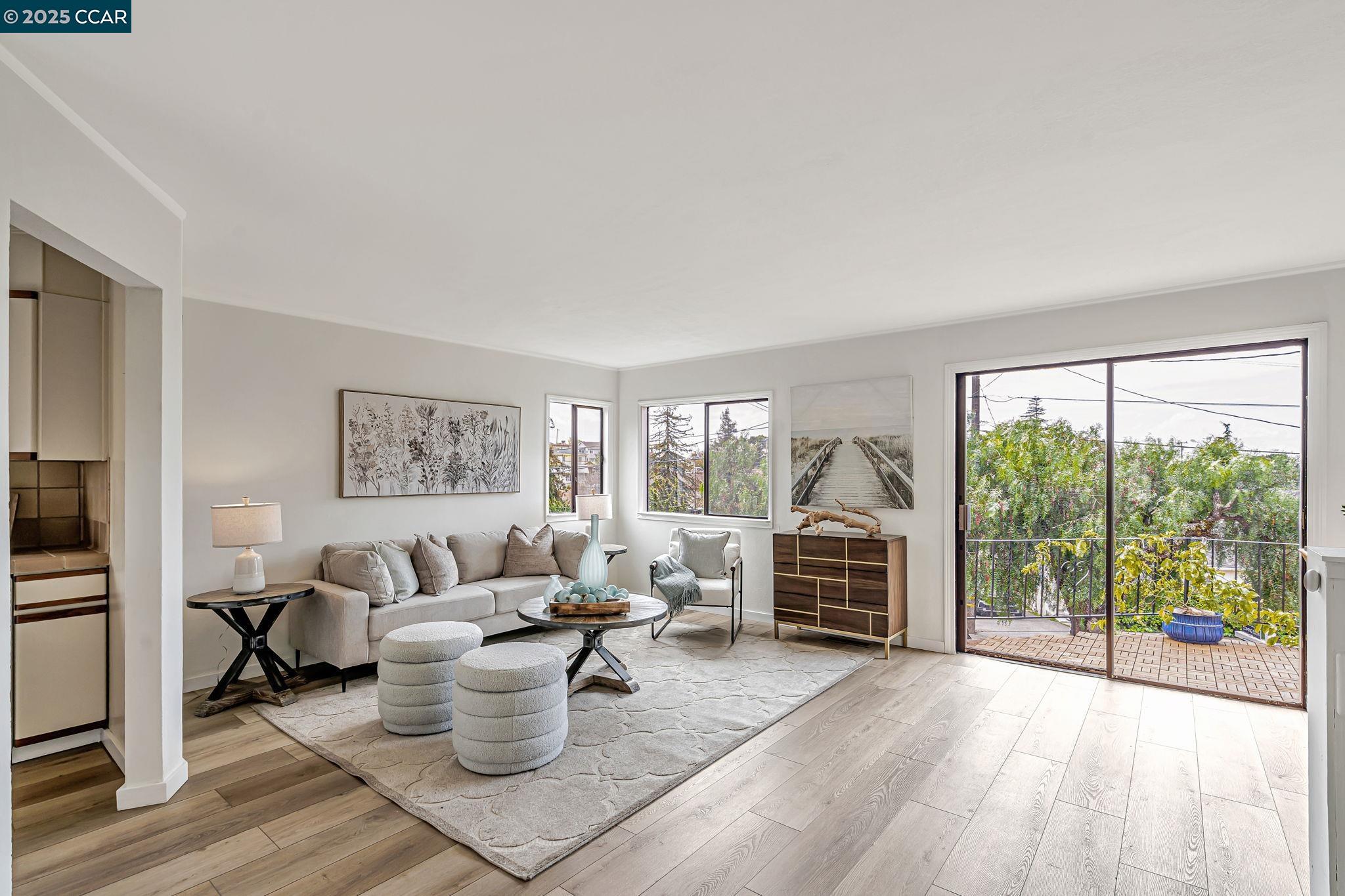 property-img