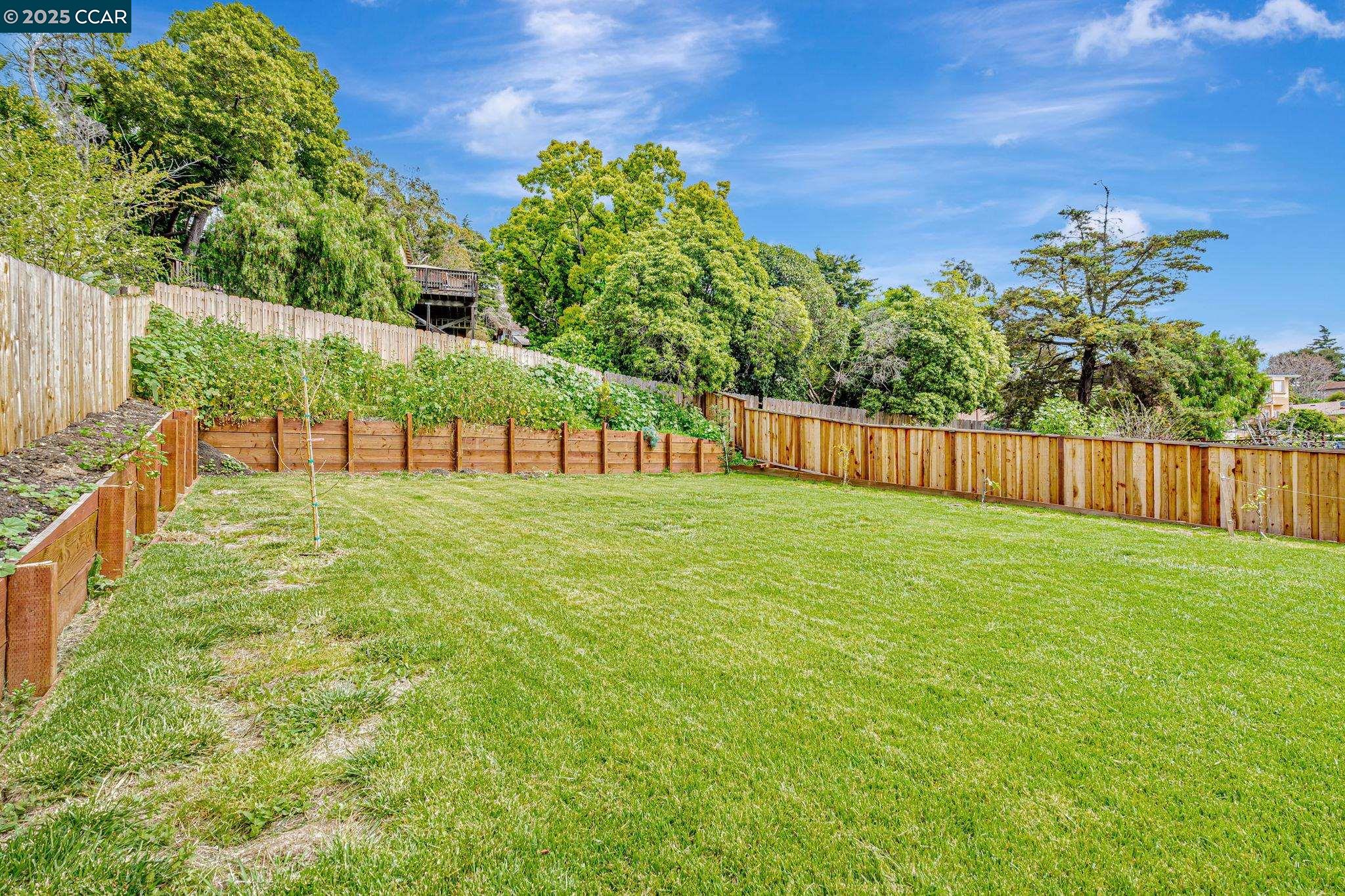 property-img