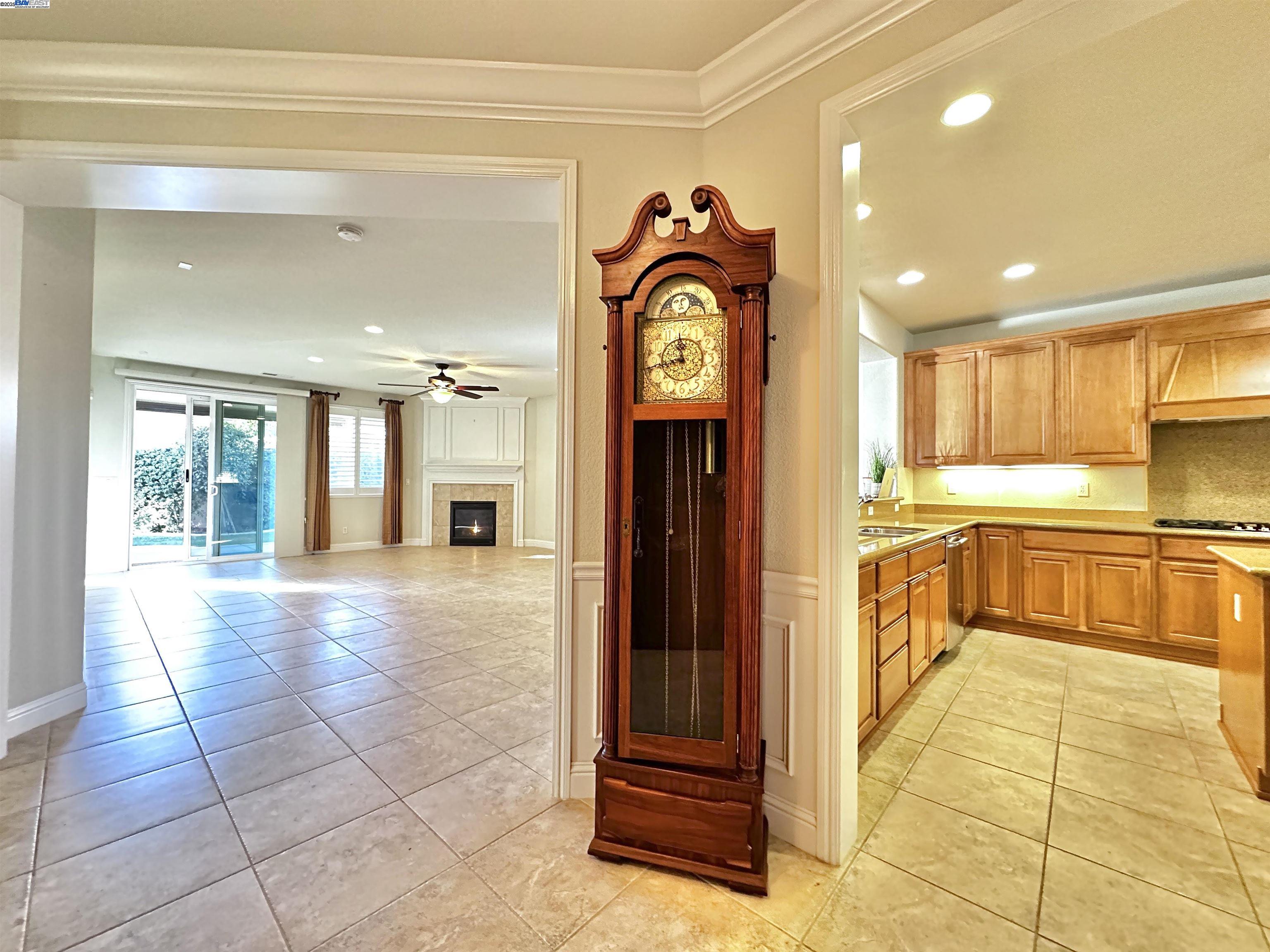 Detail Gallery Image 13 of 60 For 2387 Birdsong Pl, Manteca,  CA 95336 - 2 Beds | 2 Baths