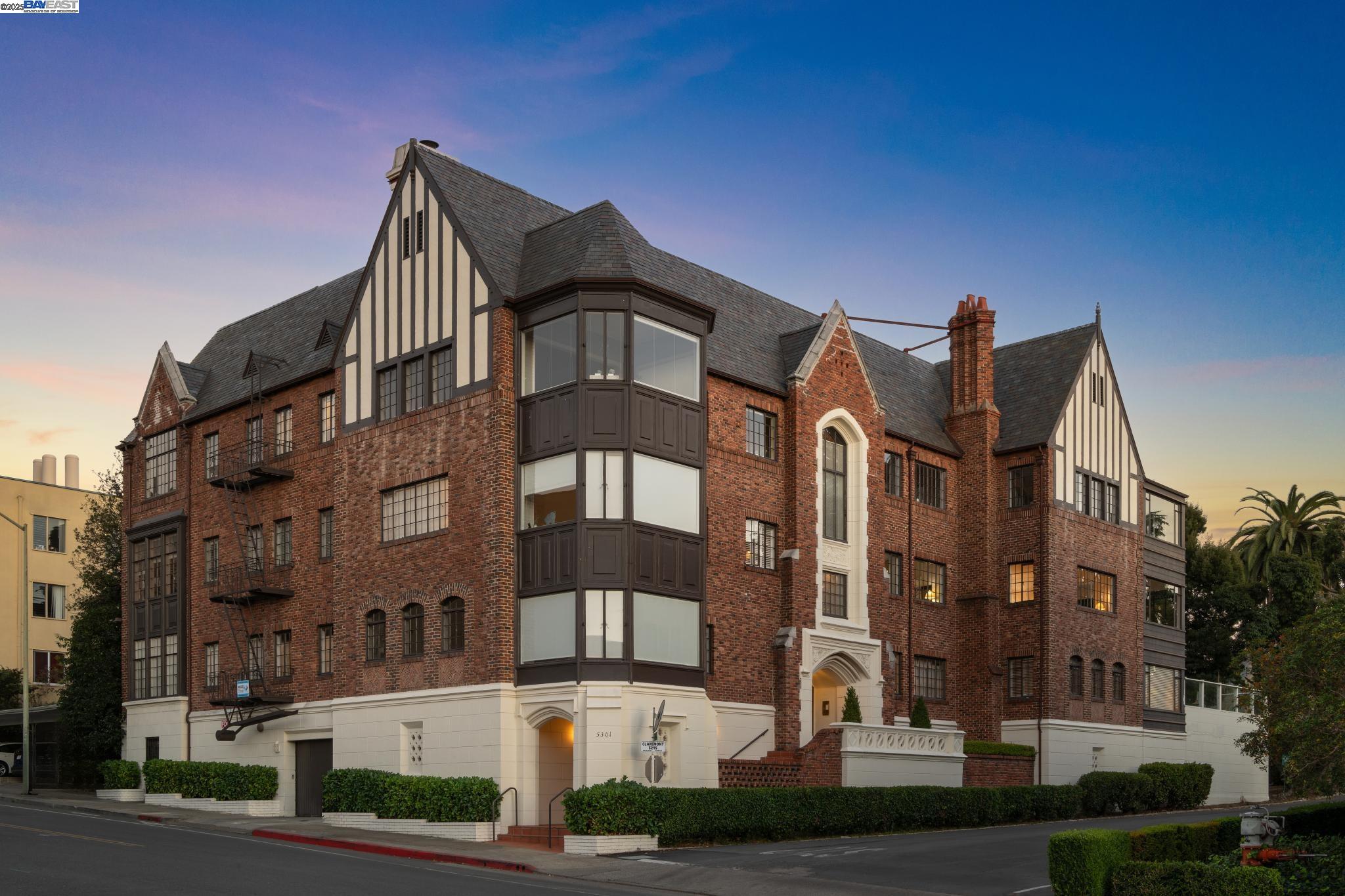 MLS: 41089267 Condo For Sale