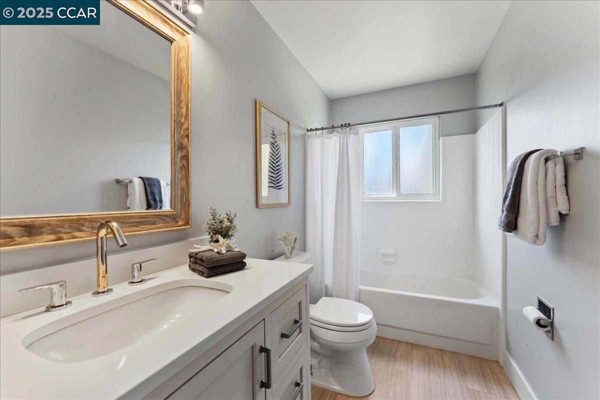 Detail Gallery Image 11 of 21 For 3025 S White Rd, San Jose,  CA 95148 - 3 Beds | 2 Baths