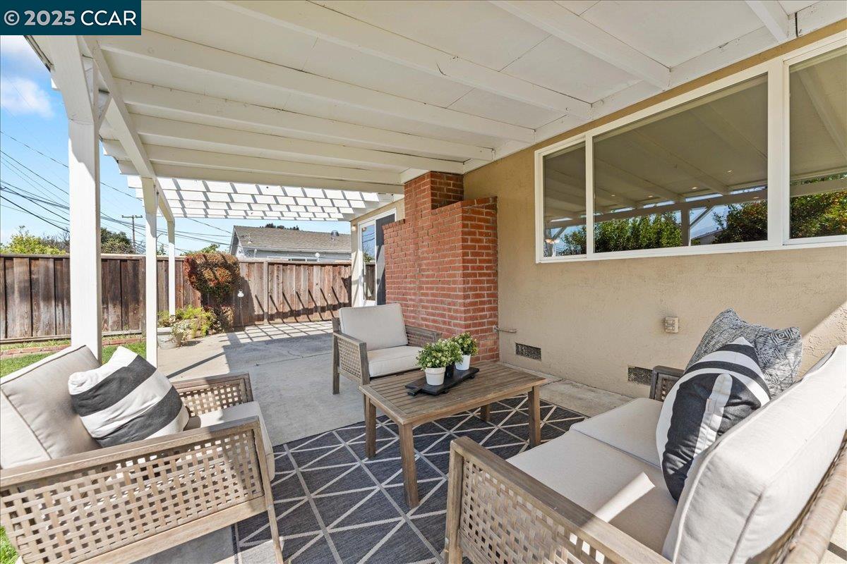 Detail Gallery Image 19 of 21 For 3025 S White Rd, San Jose,  CA 95148 - 3 Beds | 2 Baths