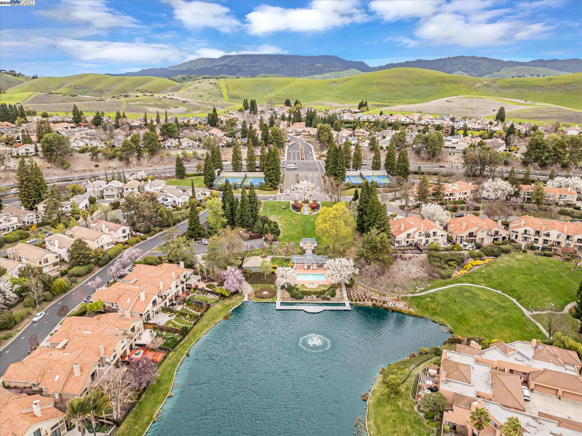 Photo #2: 41089274 Listing 