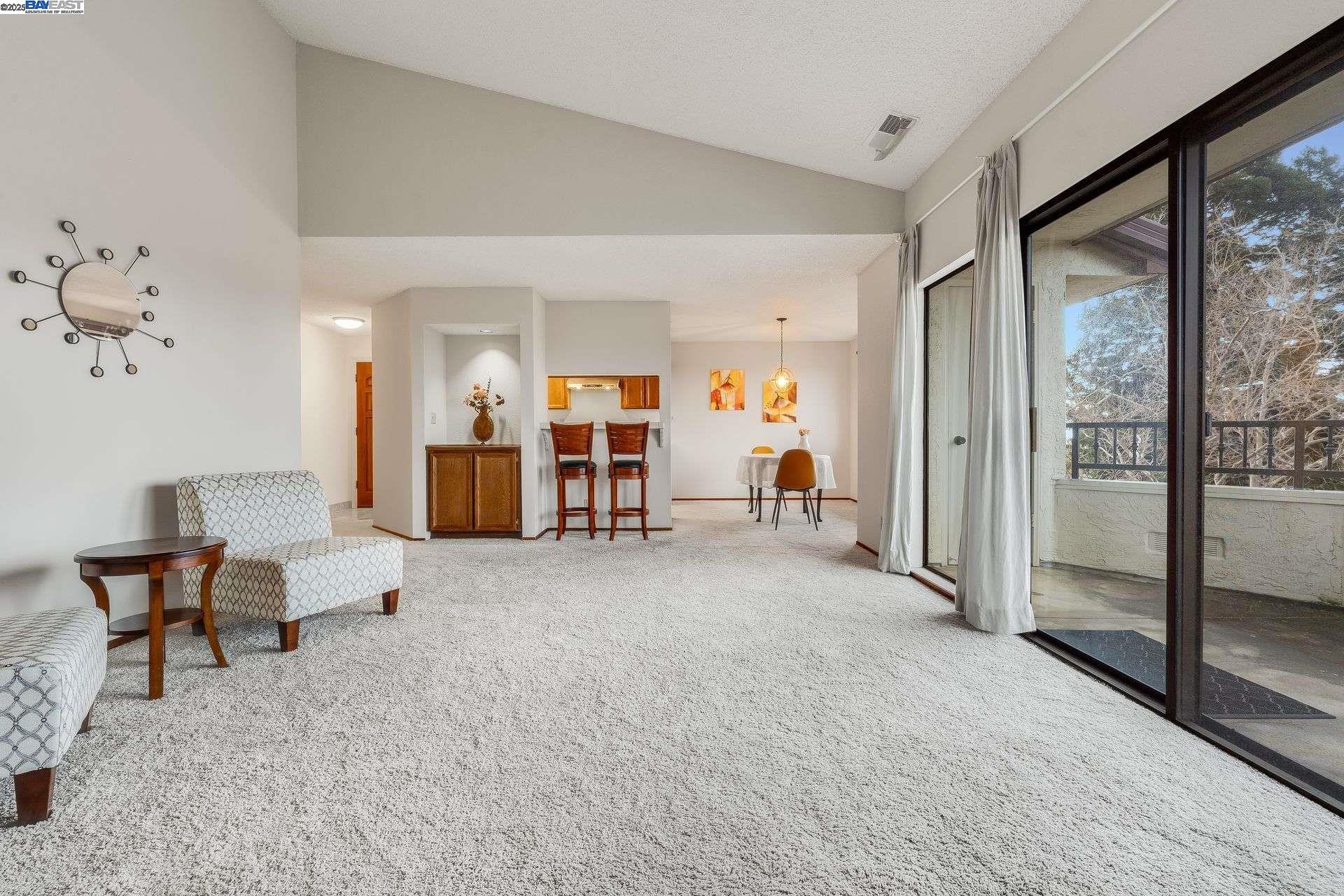 More Details about MLS # 41089288 : 22135 SEVILLA RD # 38