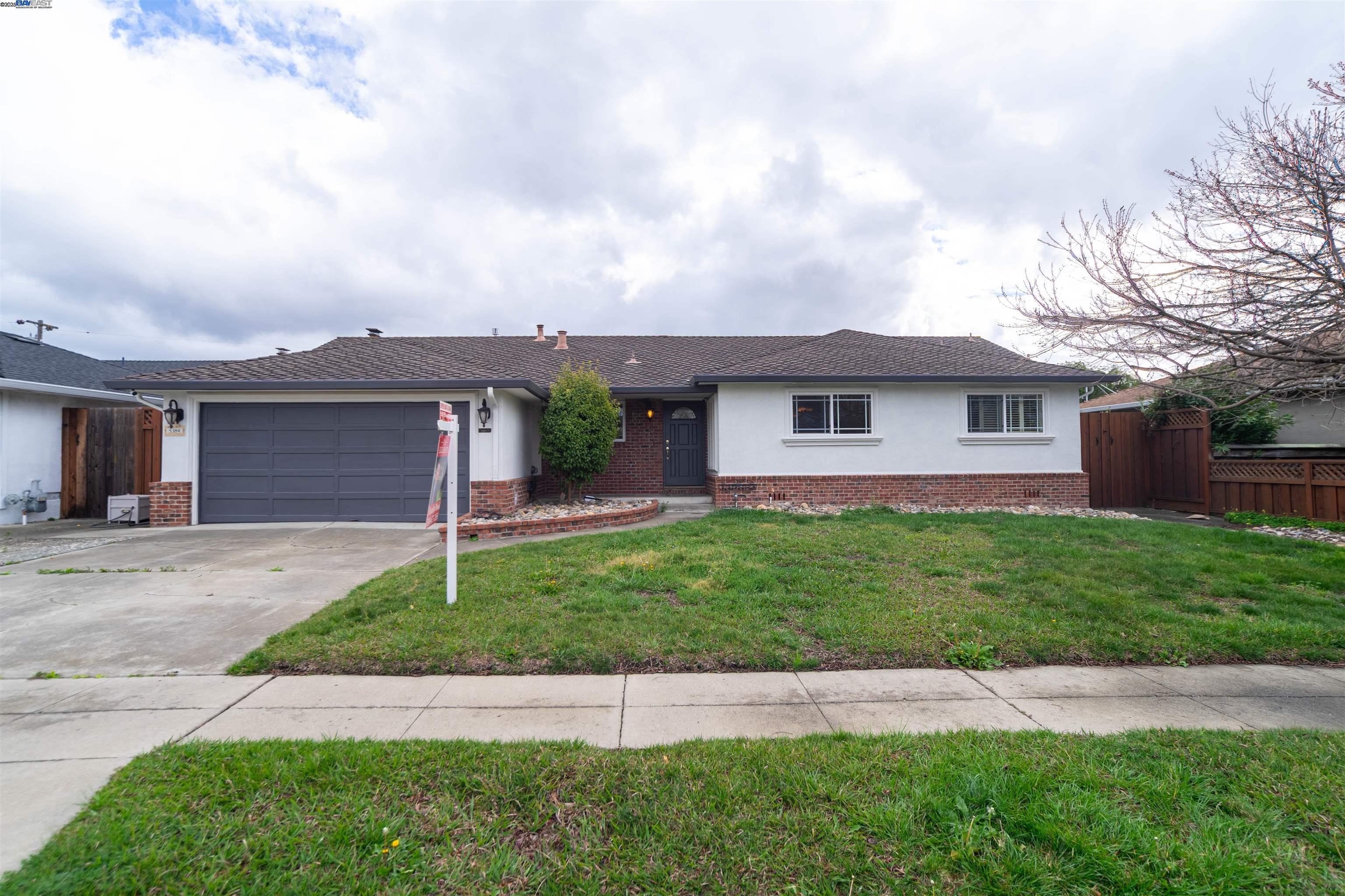 Detail Gallery Image 1 of 1 For 5384 Shelby Ct, Fremont,  CA 94536 - 4 Beds | 3 Baths