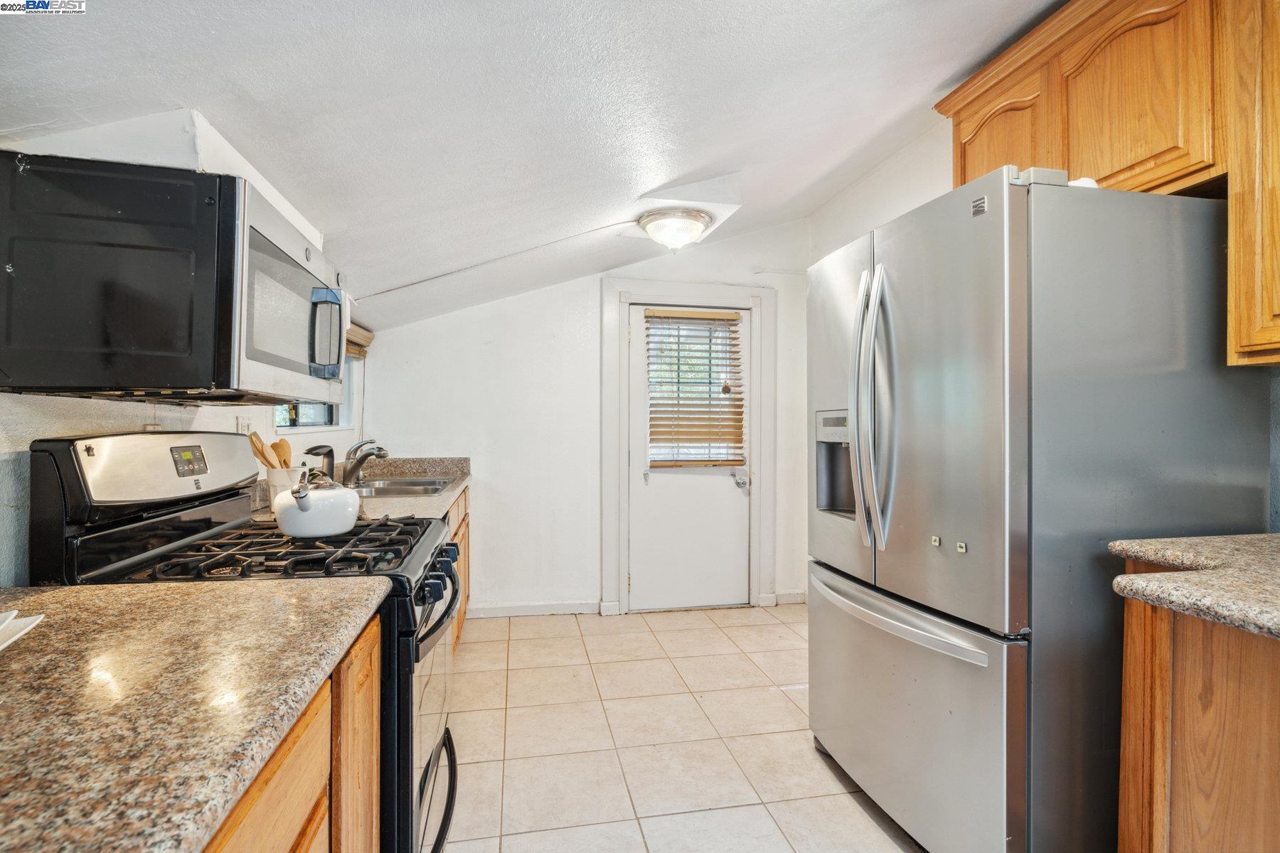 Detail Gallery Image 20 of 60 For 11349 Alameda Ave, Brookdale,  CA 95007 - 3 Beds | 1 Baths