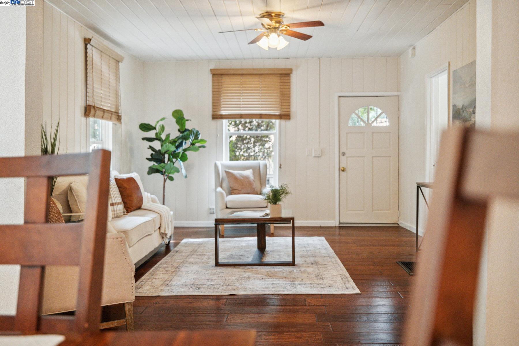 Detail Gallery Image 7 of 60 For 11349 Alameda Ave, Brookdale,  CA 95007 - 3 Beds | 1 Baths