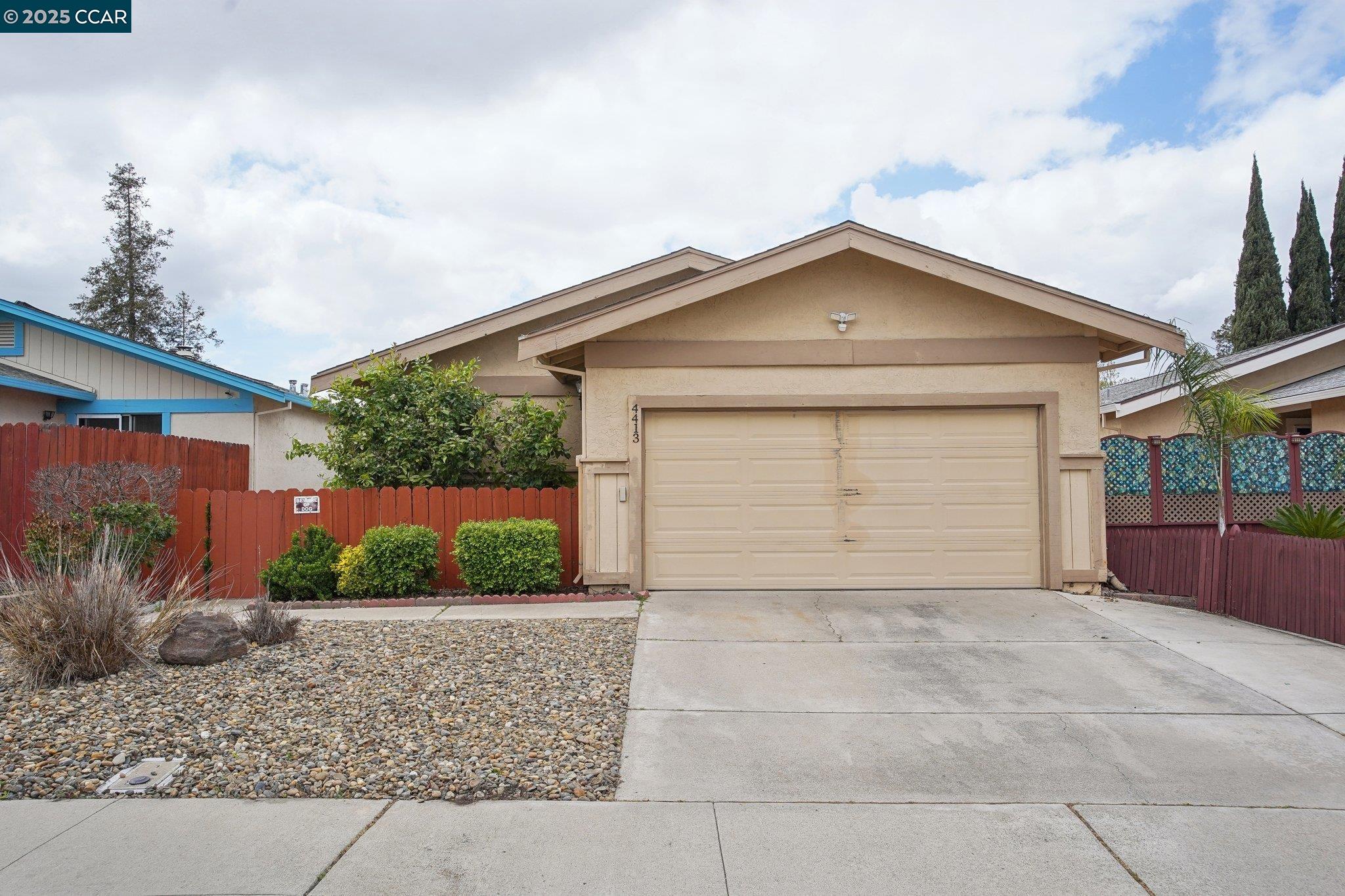 Detail Gallery Image 1 of 1 For 4413 Macadamia Ln, Oakley,  CA 94561 - 3 Beds | 2 Baths