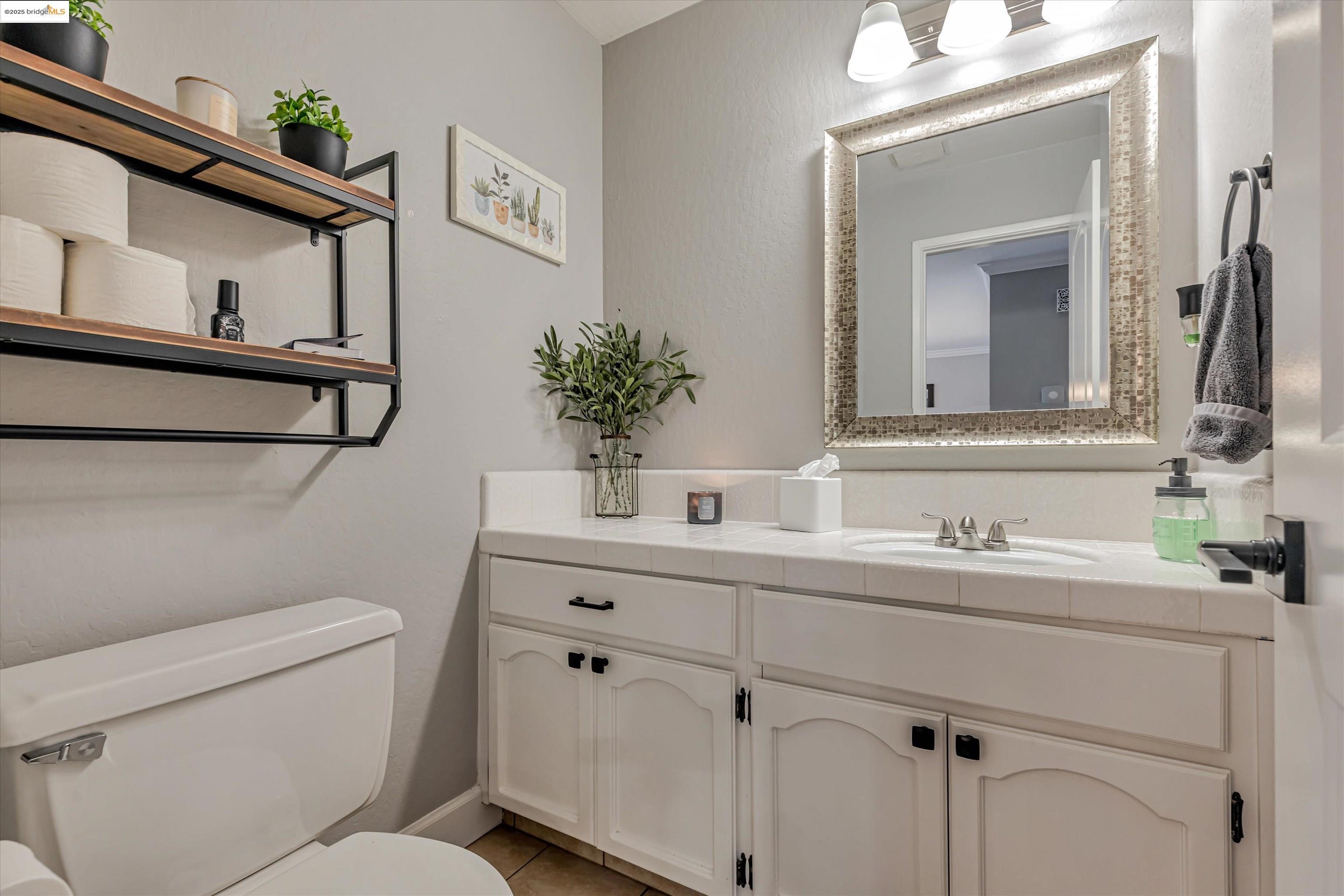 Detail Gallery Image 29 of 38 For 2025 Sand Point Rd, Discovery Bay,  CA 94505 - 2 Beds | 2/1 Baths
