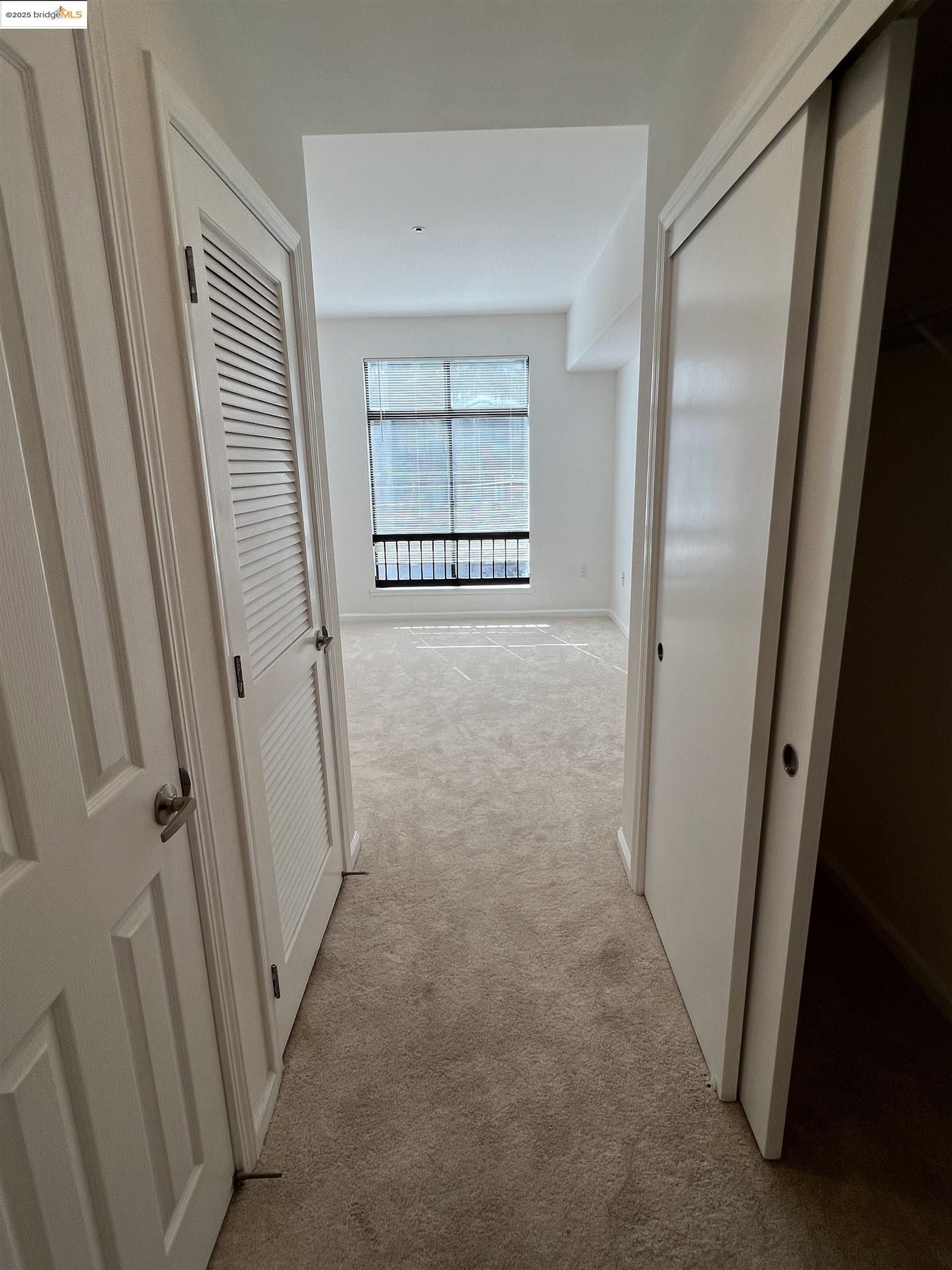 989 Franklin St # 621, Oakland, California 94607, 1 Bedroom Bedrooms, 2 Rooms Rooms,1 BathroomBathrooms,Residential,For Sale,989 Franklin St # 621,41089314