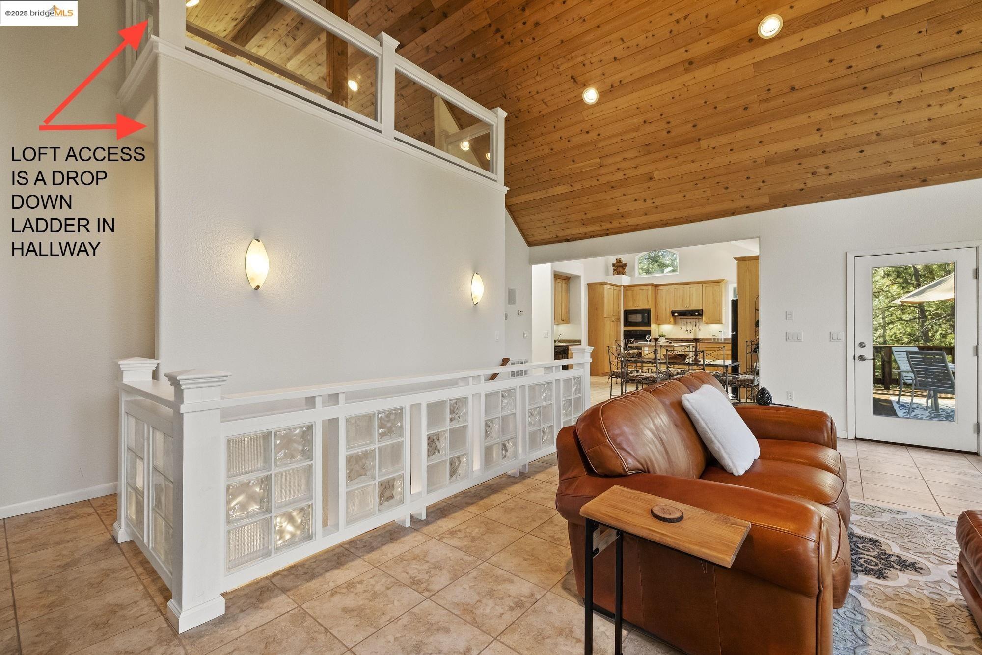 Detail Gallery Image 35 of 58 For 11995 Mcgraw Ct., Groveland,  CA 95321 - 2 Beds | 3 Baths
