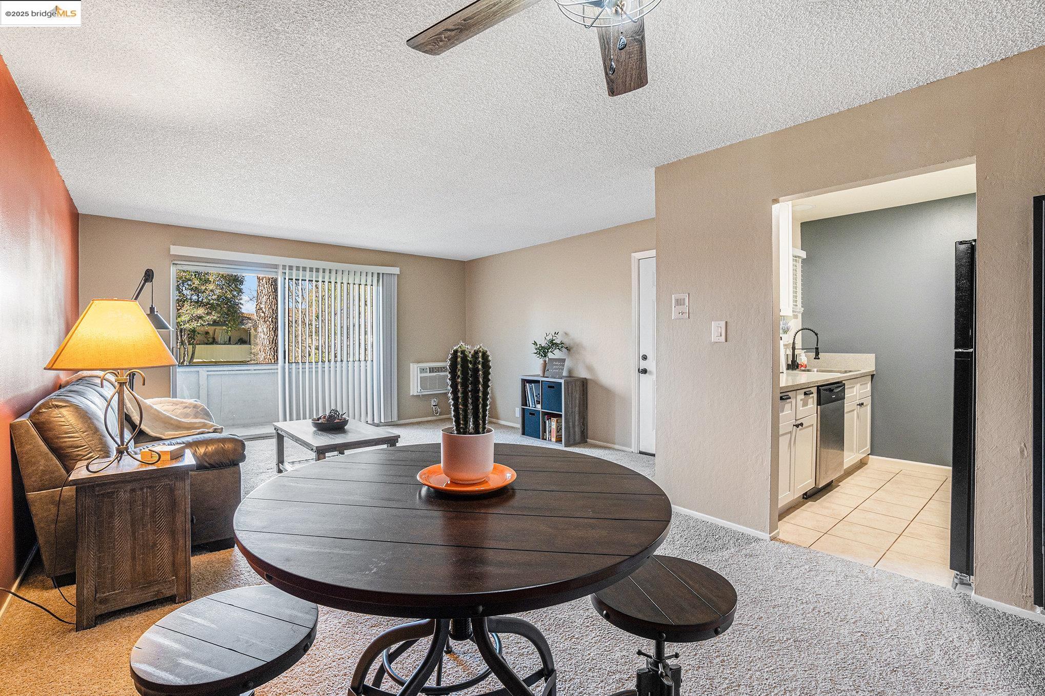 Photo #3: 41089336 Listing 