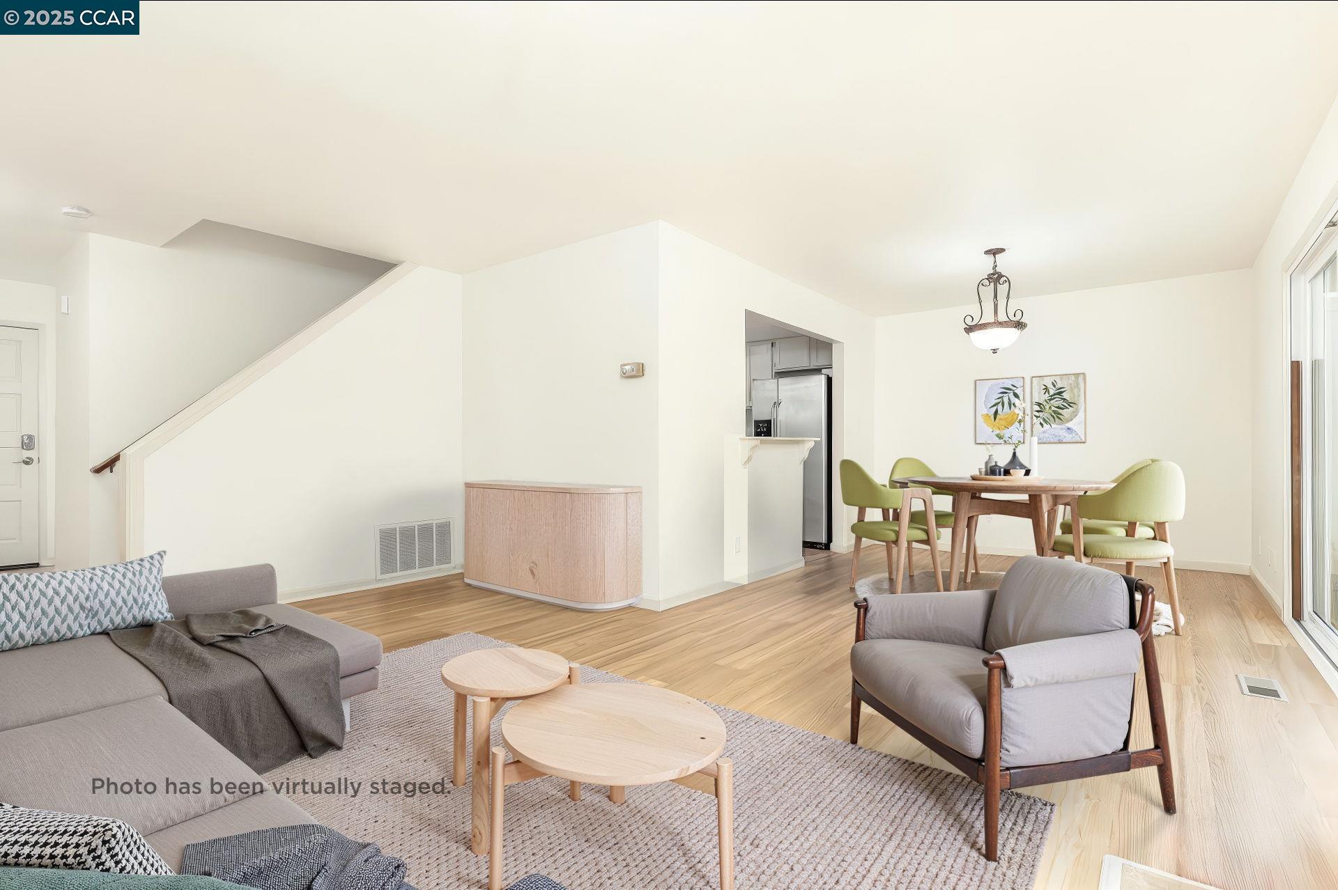 Photo #11: 41089352 Listing: Photo #11