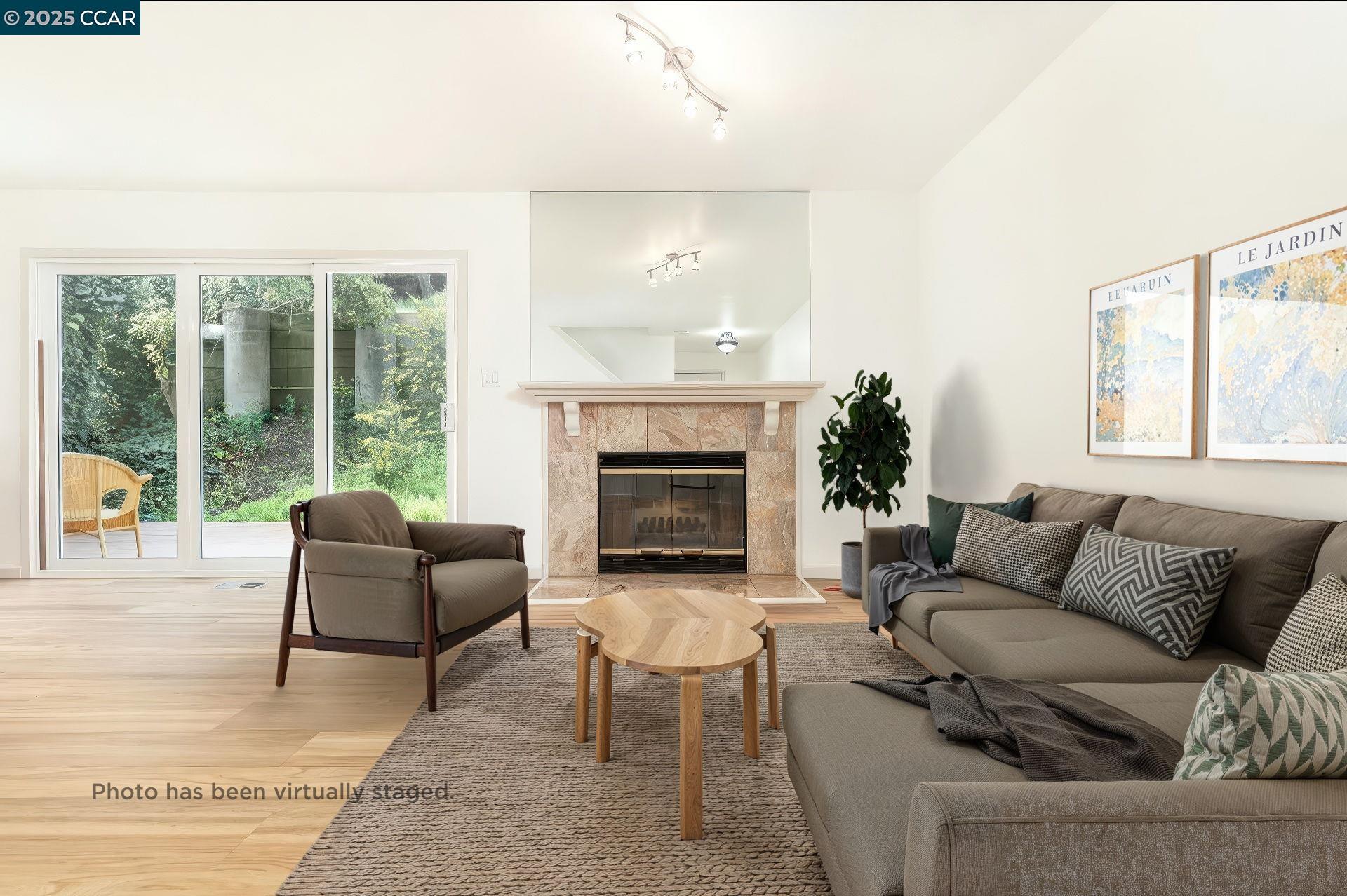 Photo #9: 41089352 Listing: Photo #9