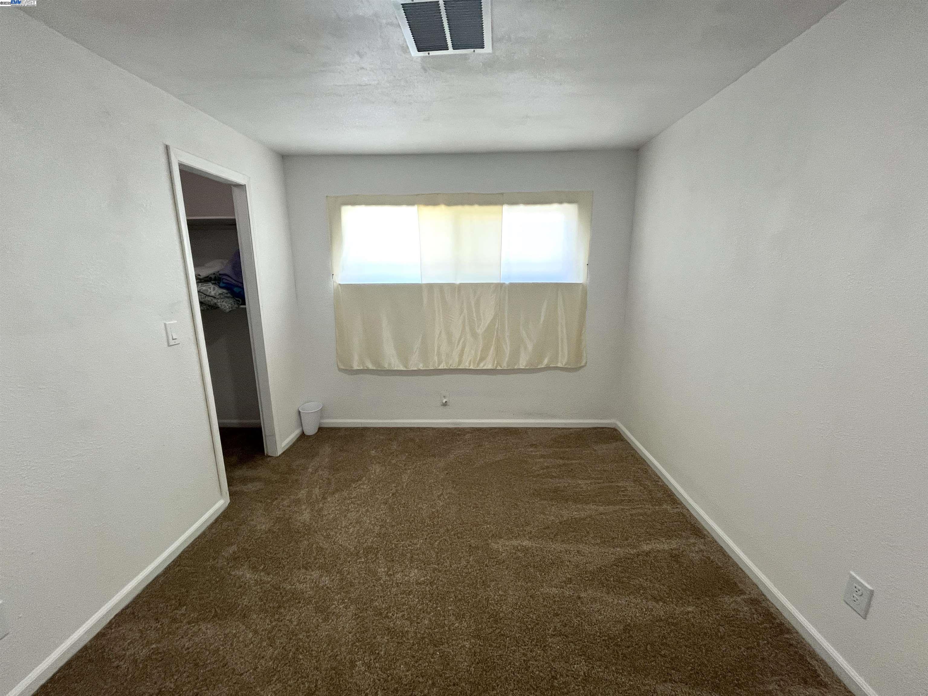 Detail Gallery Image 11 of 29 For 2580 Senter Rd #455,  San Jose,  CA 95111 - 3 Beds | 2 Baths