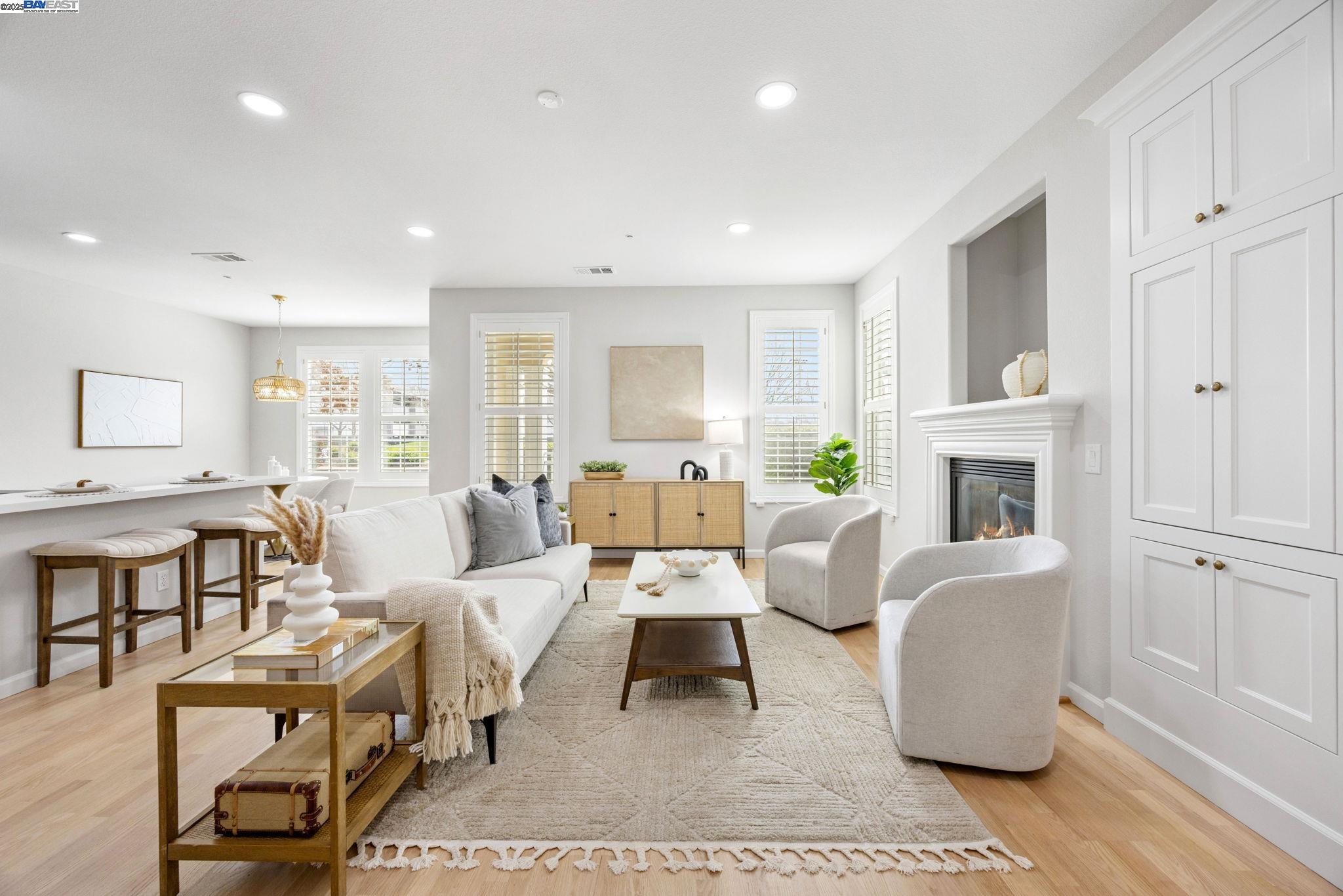 Photo #2: 41089362 Listing 