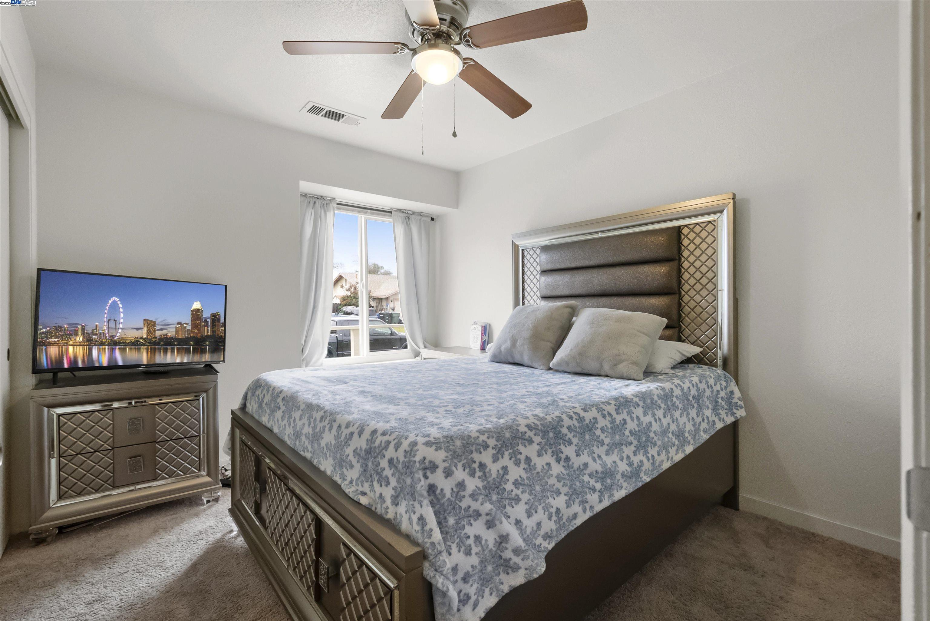 Detail Gallery Image 6 of 30 For 1725 Jenner Circle, Modesto,  CA 95351 - 3 Beds | 2 Baths