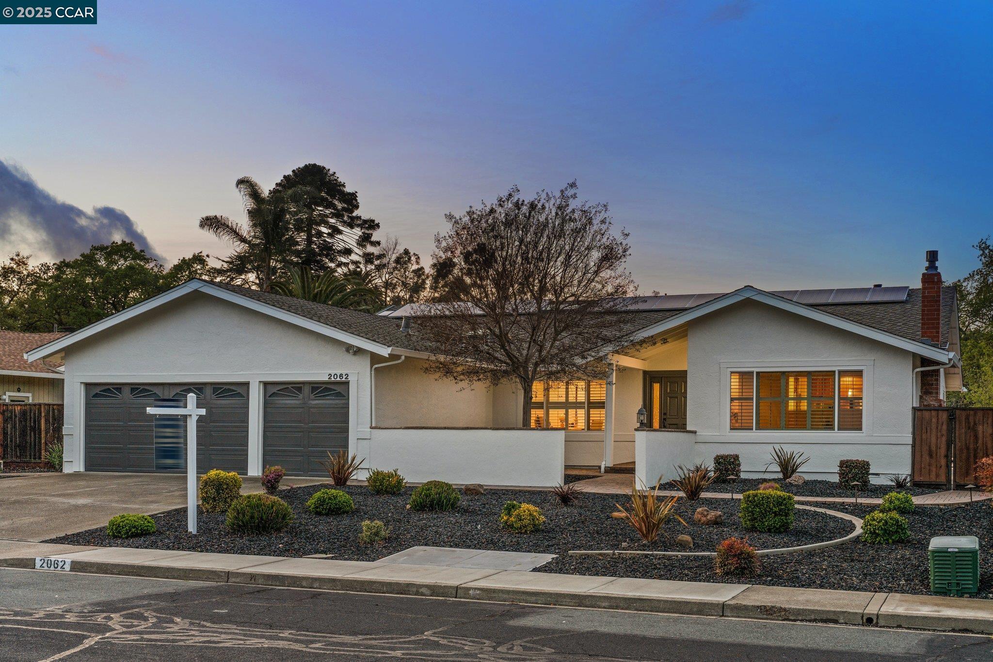 Detail Gallery Image 1 of 1 For 2062 Stratton Rd, Walnut Creek,  CA 94598 - 4 Beds | 2/1 Baths