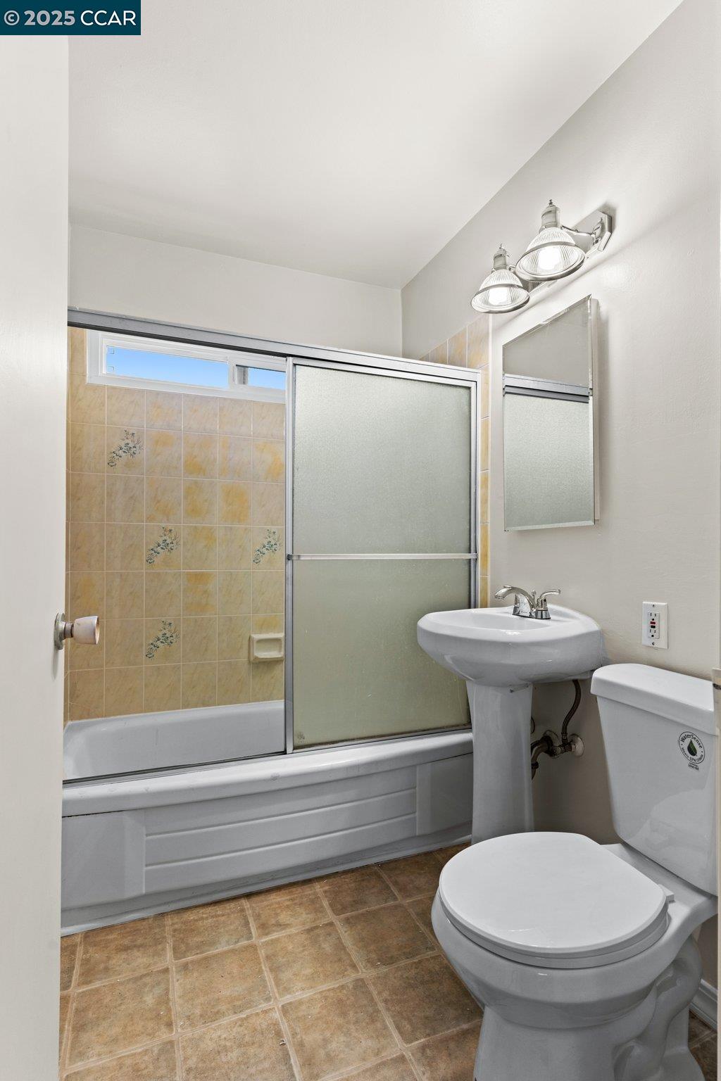 Photo #13: 41089392 Listing: Photo #13