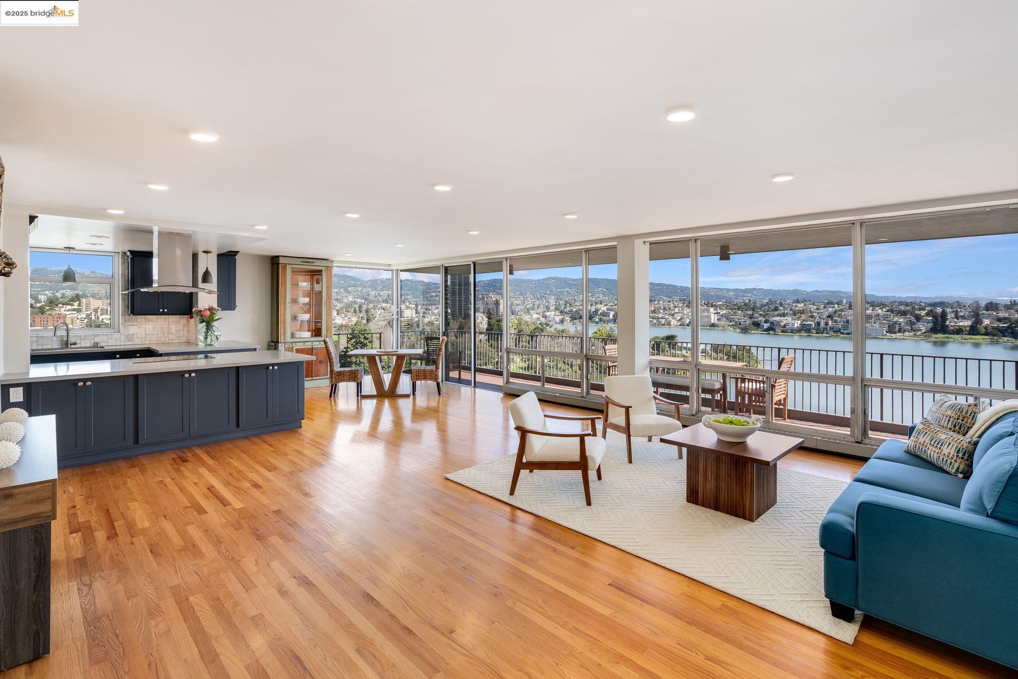More Details about MLS # 41089400 : 177 19TH ST # 11E