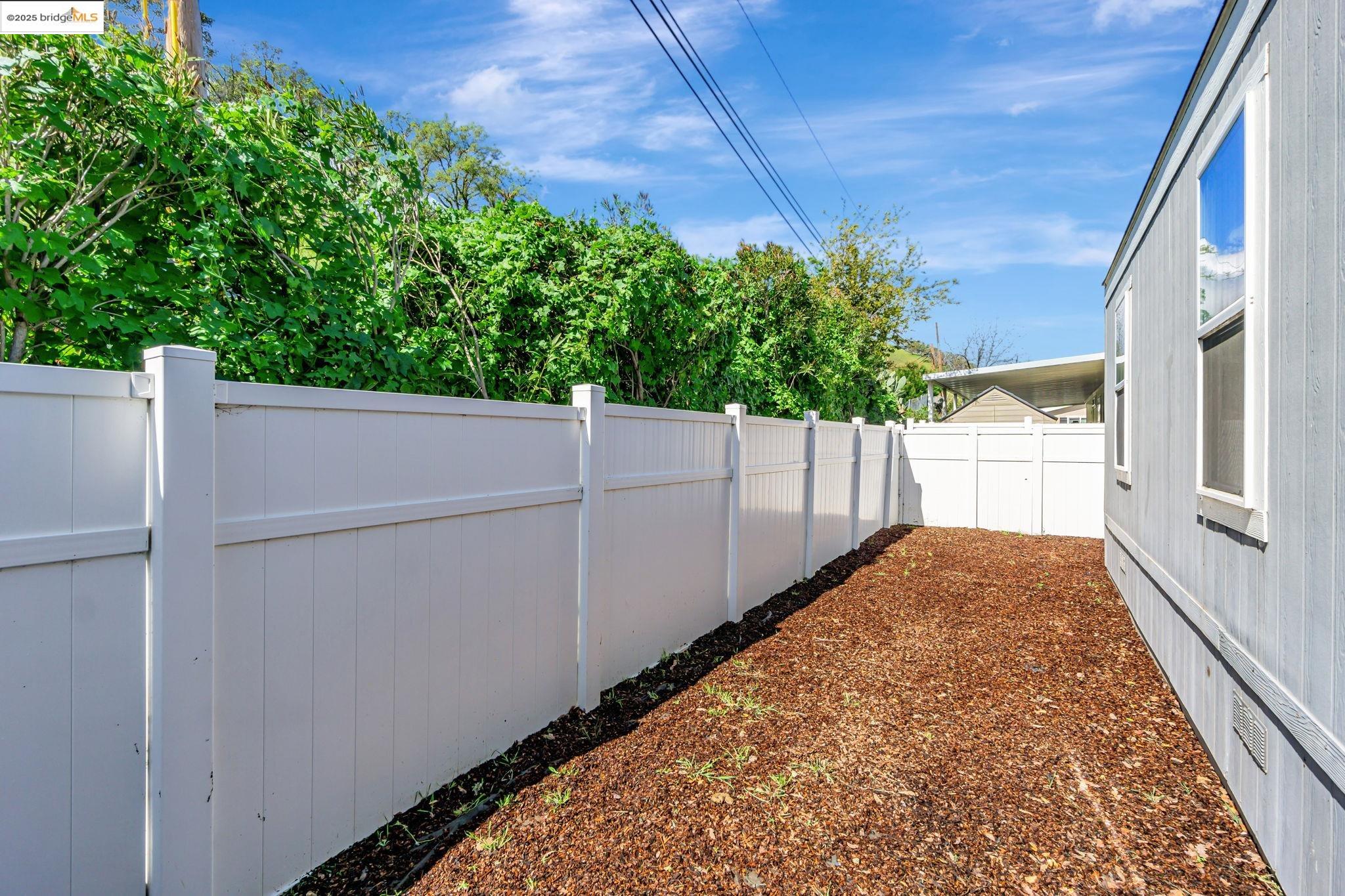 Detail Gallery Image 32 of 41 For 16711 Marsh Creek Rd #126,  Clayton,  CA 94517 - 3 Beds | 2 Baths