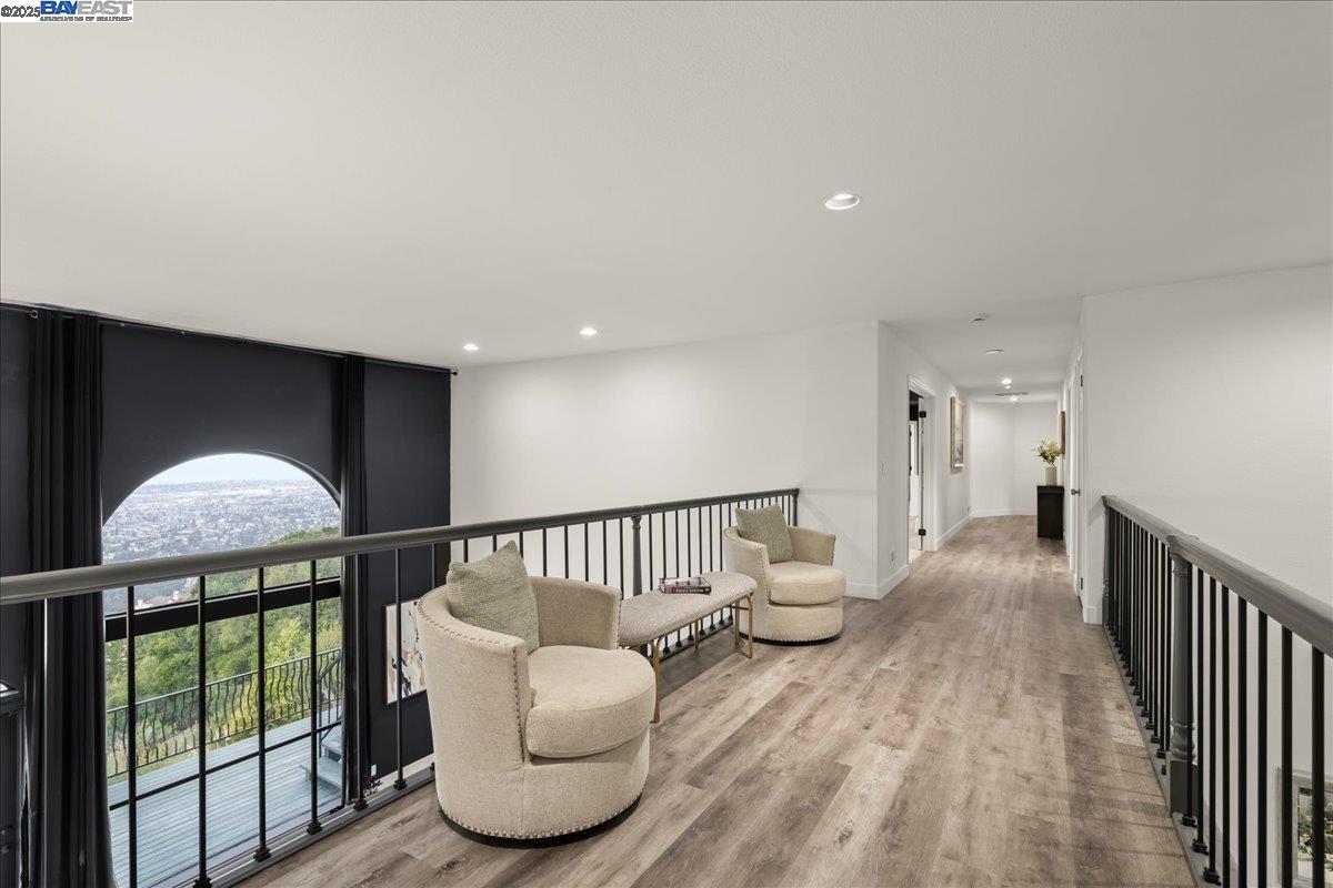 13331 Campus Dr, Oakland, California 94619, 5 Bedrooms Bedrooms, 10 Rooms Rooms,4 BathroomsBathrooms,Residential,For Sale,13331 Campus Dr,41089432