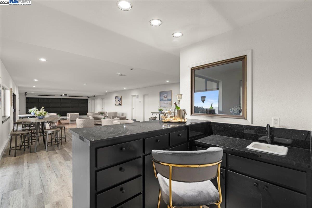13331 Campus Dr, Oakland, California 94619, 5 Bedrooms Bedrooms, 10 Rooms Rooms,4 BathroomsBathrooms,Residential,For Sale,13331 Campus Dr,41089432
