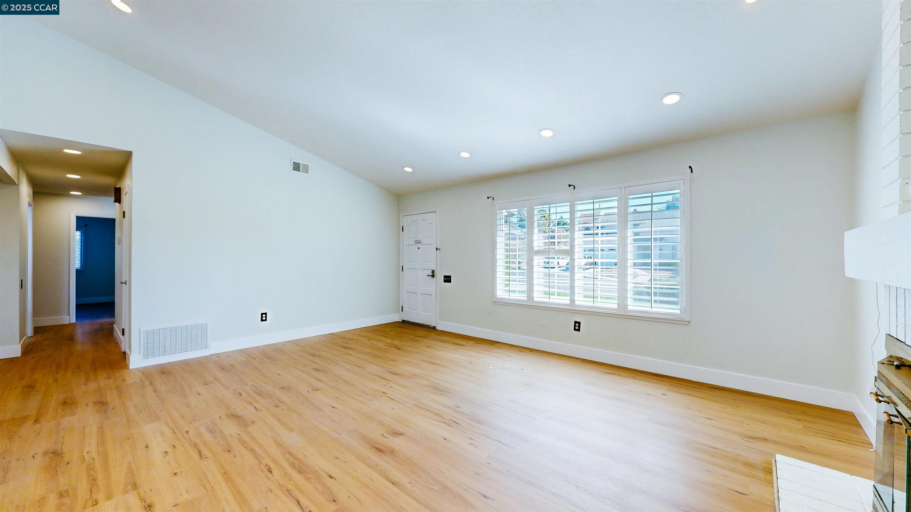 Detail Gallery Image 14 of 60 For 3743 Painted Pony Rd, Richmond,  CA 94803 - 4 Beds | 2 Baths