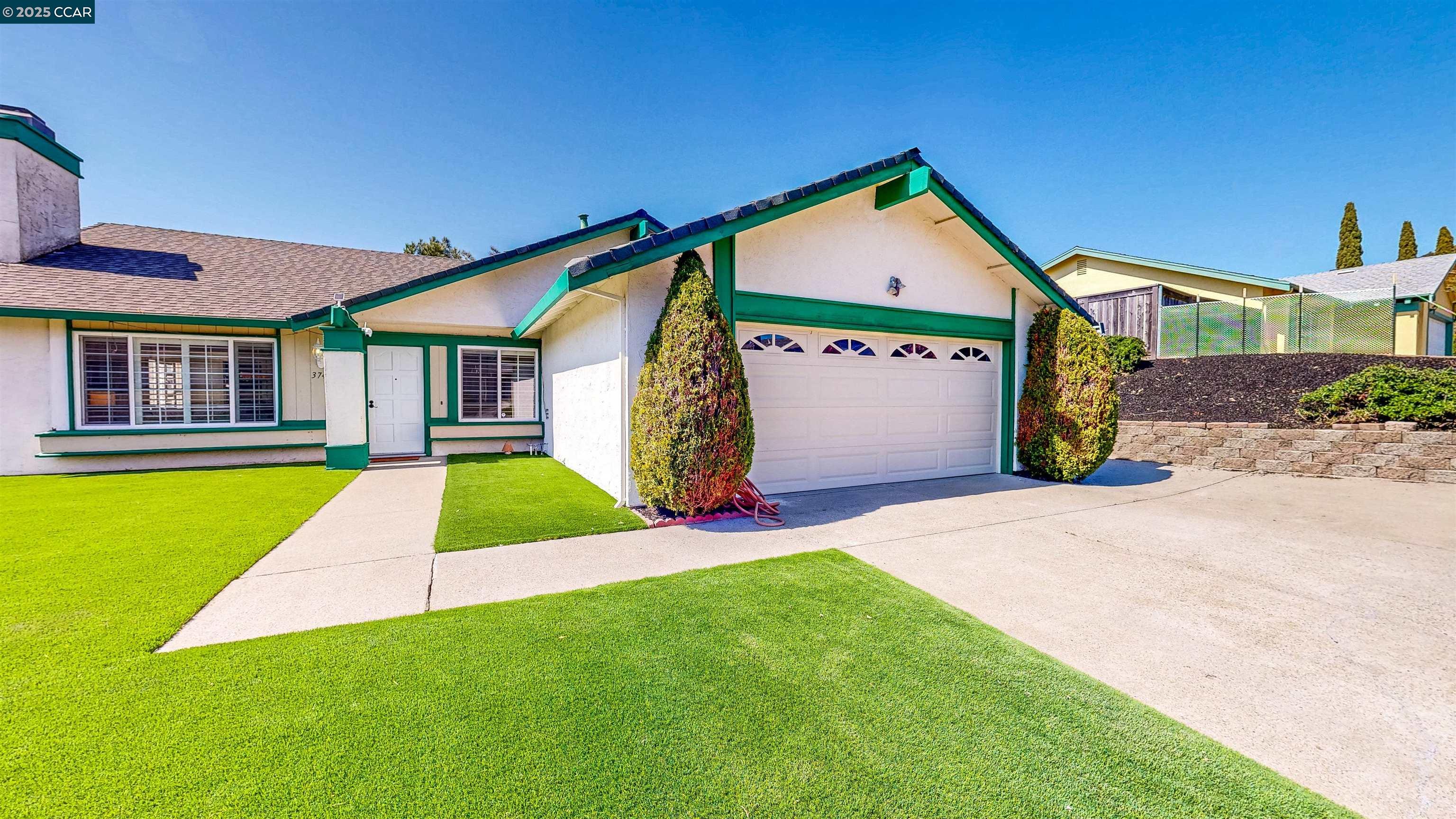 Detail Gallery Image 3 of 60 For 3743 Painted Pony Rd, Richmond,  CA 94803 - 4 Beds | 2 Baths