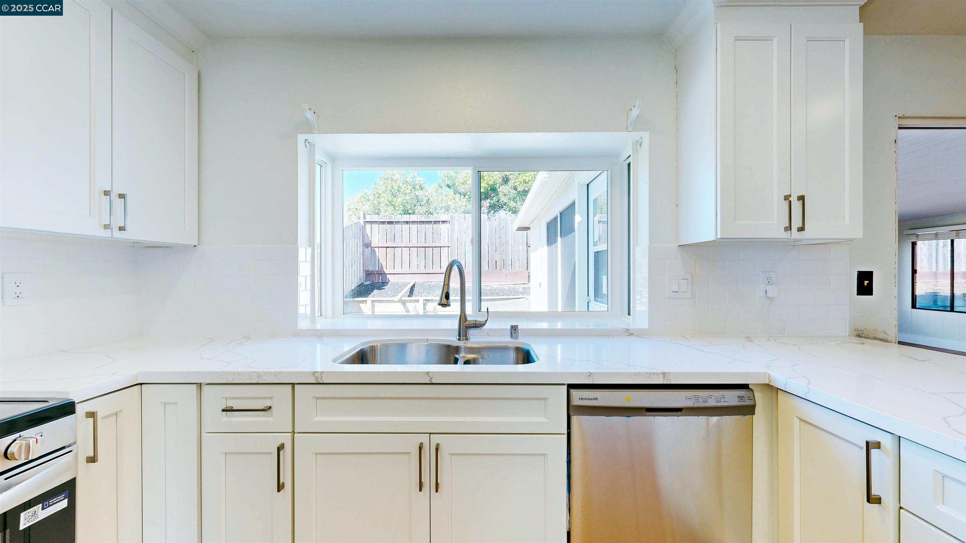 Detail Gallery Image 26 of 60 For 3743 Painted Pony Rd, Richmond,  CA 94803 - 4 Beds | 2 Baths