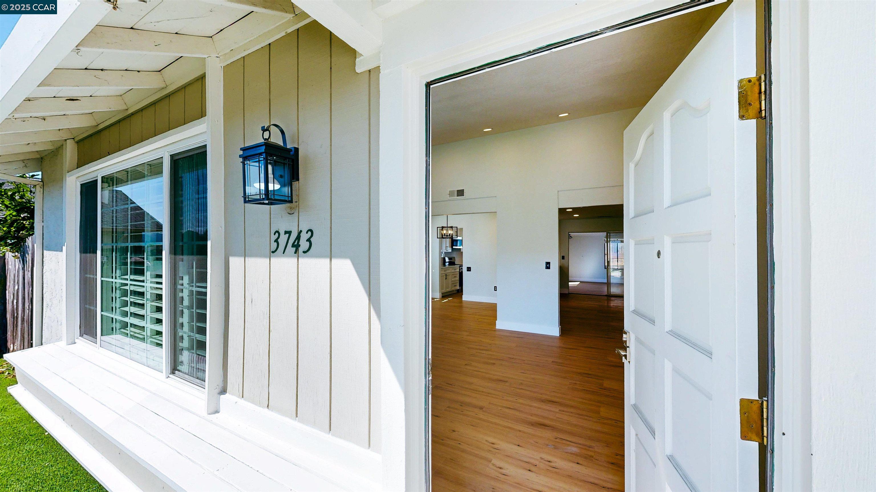 Detail Gallery Image 10 of 60 For 3743 Painted Pony Rd, Richmond,  CA 94803 - 4 Beds | 2 Baths