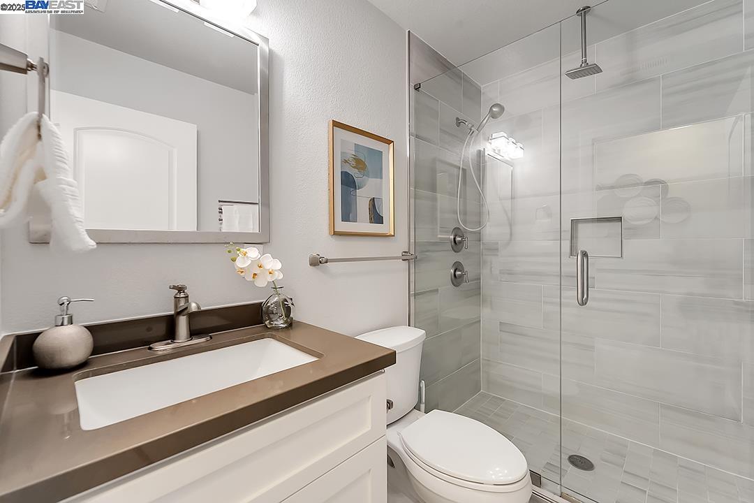 Detail Gallery Image 23 of 32 For 338 Orchard Ave, Sunnyvale,  CA 94085 - 3 Beds | 2 Baths