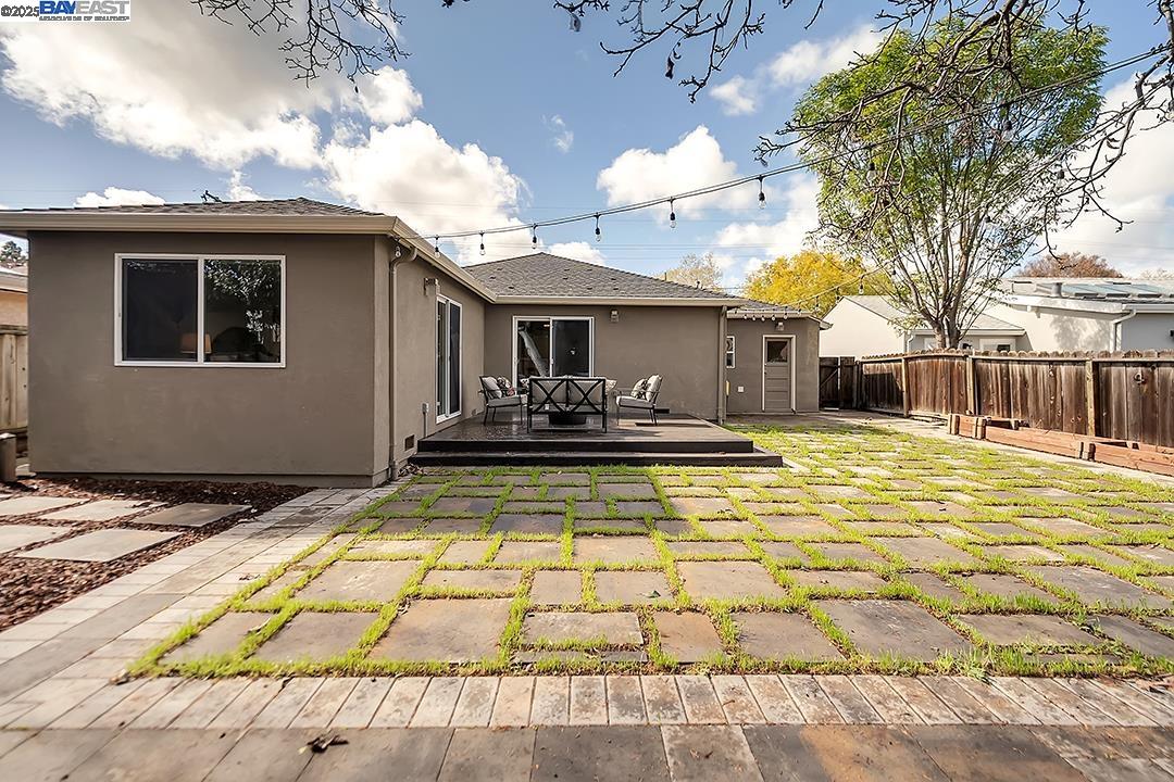 Detail Gallery Image 28 of 32 For 338 Orchard Ave, Sunnyvale,  CA 94085 - 3 Beds | 2 Baths