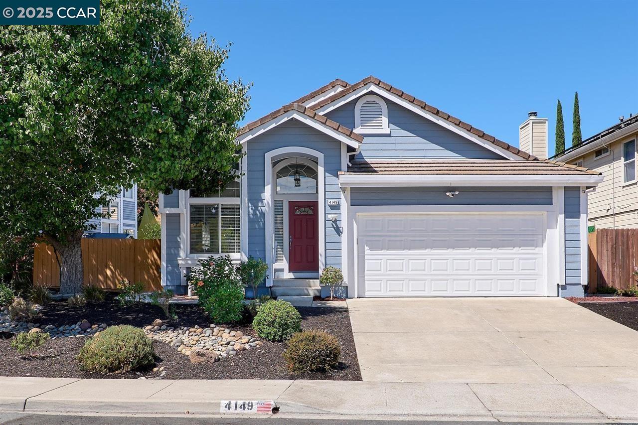 Detail Gallery Image 1 of 1 For 4149 Folsom Dr, Antioch,  CA 94531 - 3 Beds | 2 Baths