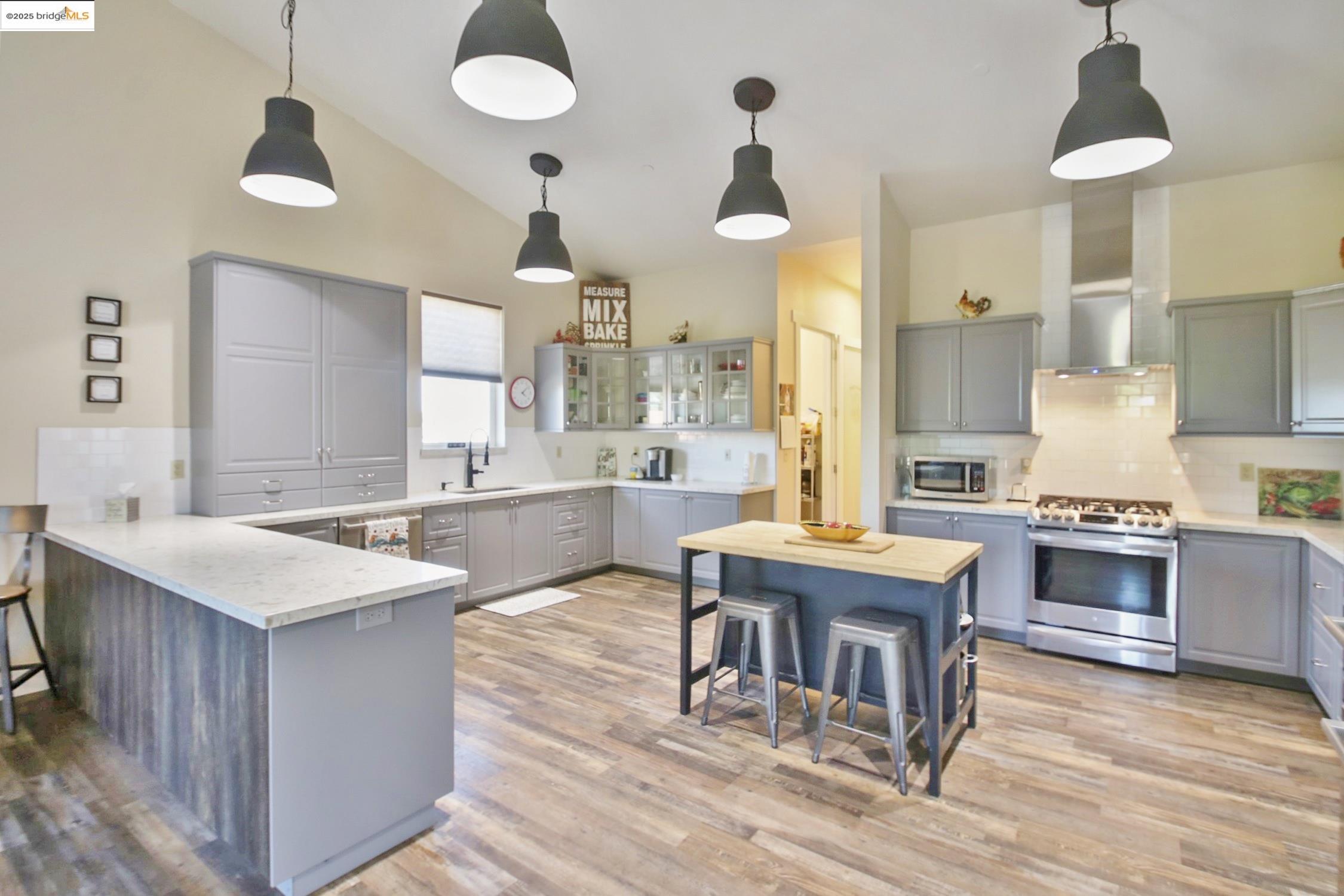 Detail Gallery Image 25 of 60 For 2200 Delta Road, Knightsen,  CA 94548 - 3 Beds | 3/1 Baths