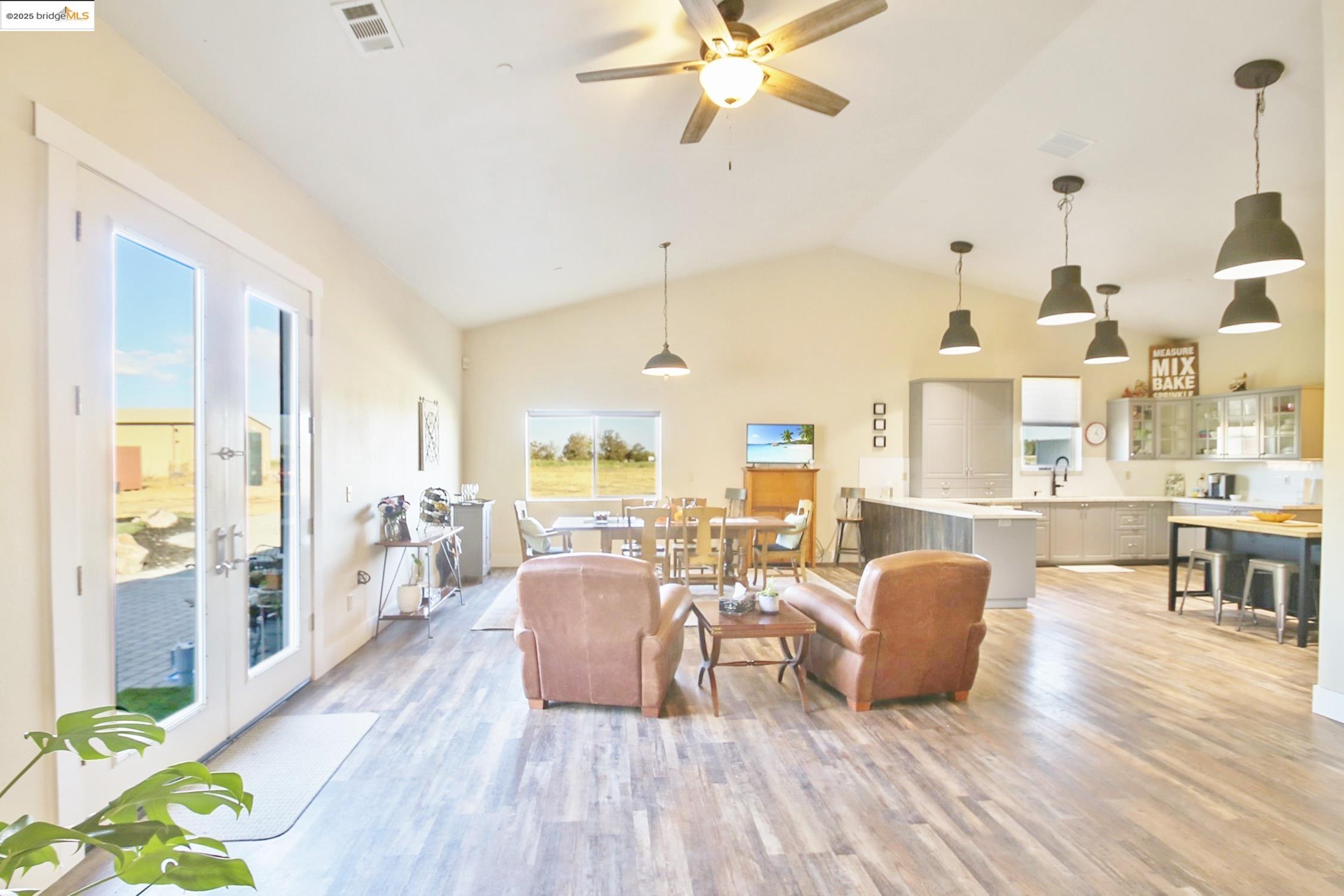 Detail Gallery Image 29 of 60 For 2200 Delta Road, Knightsen,  CA 94548 - 3 Beds | 3/1 Baths