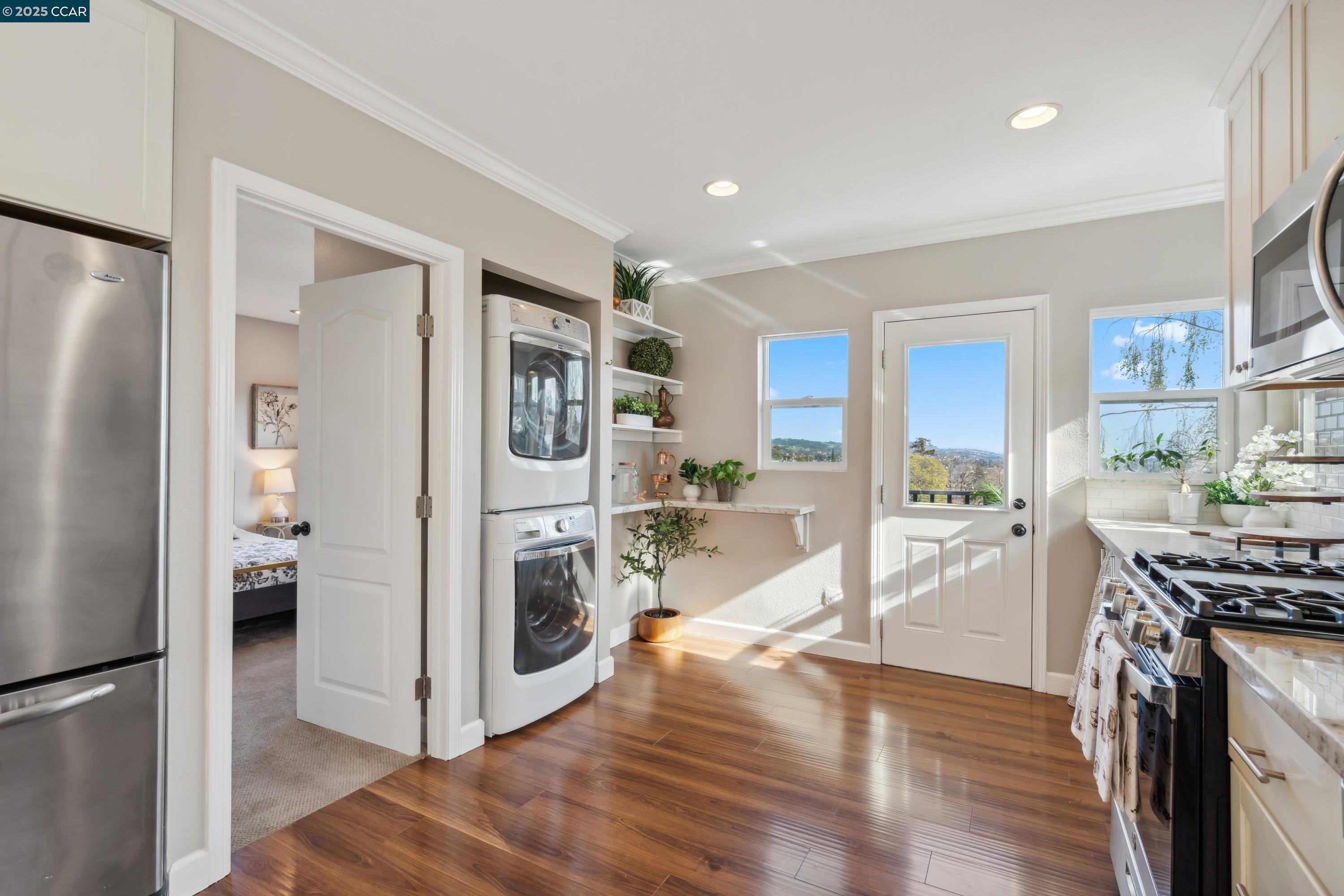 property-img