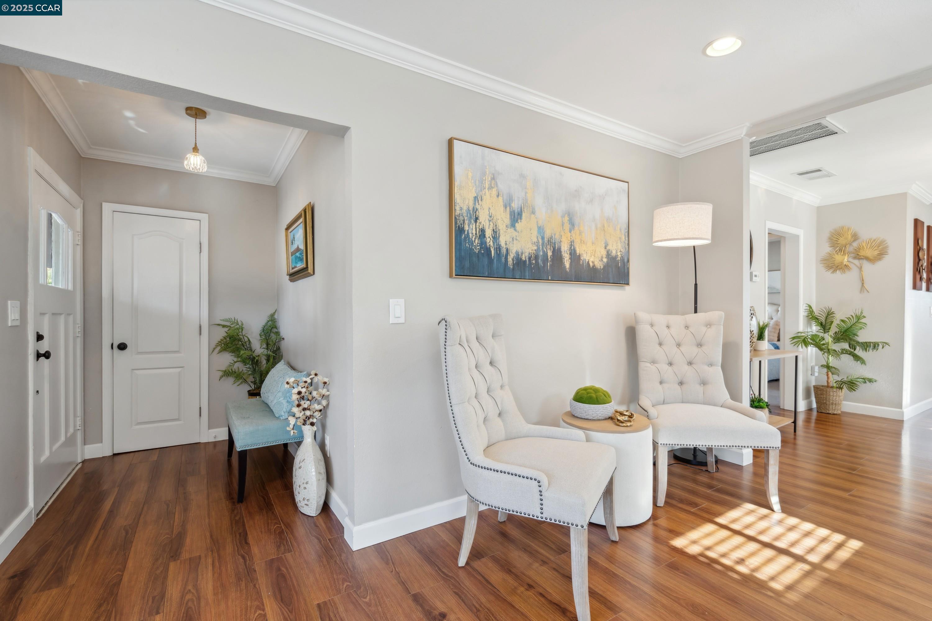 property-img