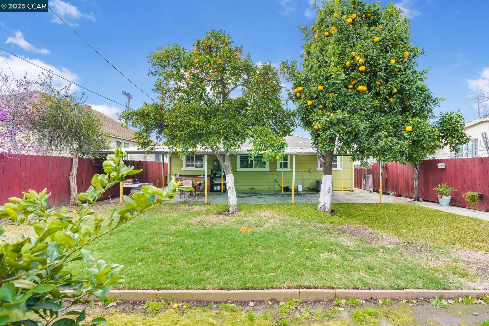 Detail Gallery Image 22 of 23 For 1220 S Sutter St, Stockton,  CA 95206 - 3 Beds | 1 Baths