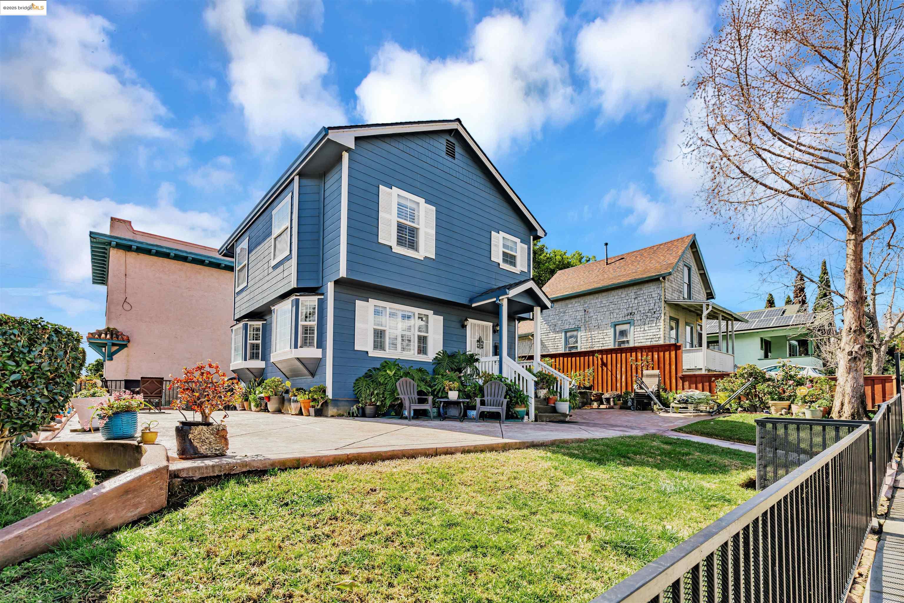 Detail Gallery Image 1 of 15 For 343 Carolina St, Vallejo,  CA 94590 - 3 Beds | 2/1 Baths