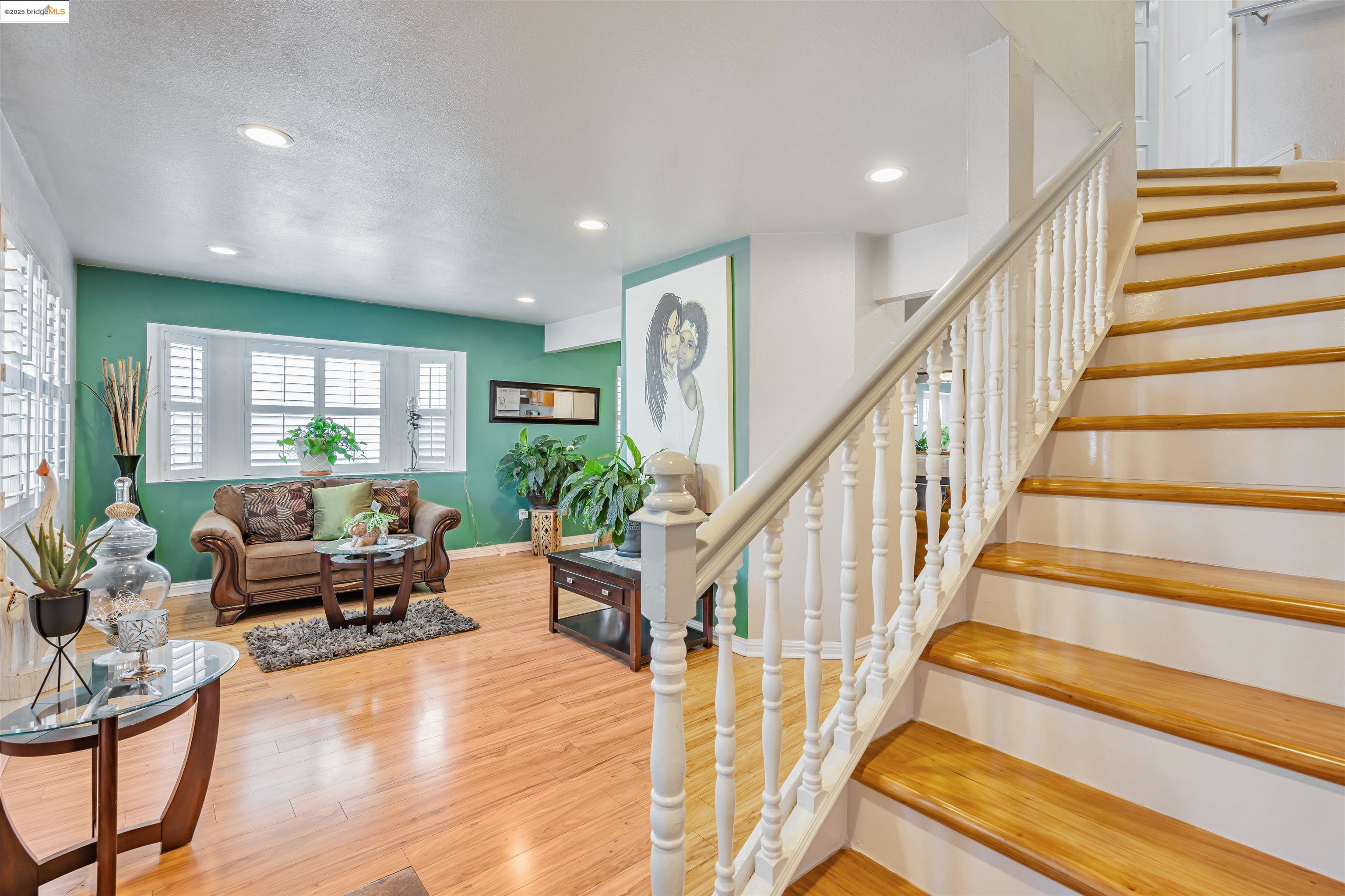 Detail Gallery Image 7 of 15 For 343 Carolina St, Vallejo,  CA 94590 - 3 Beds | 2/1 Baths