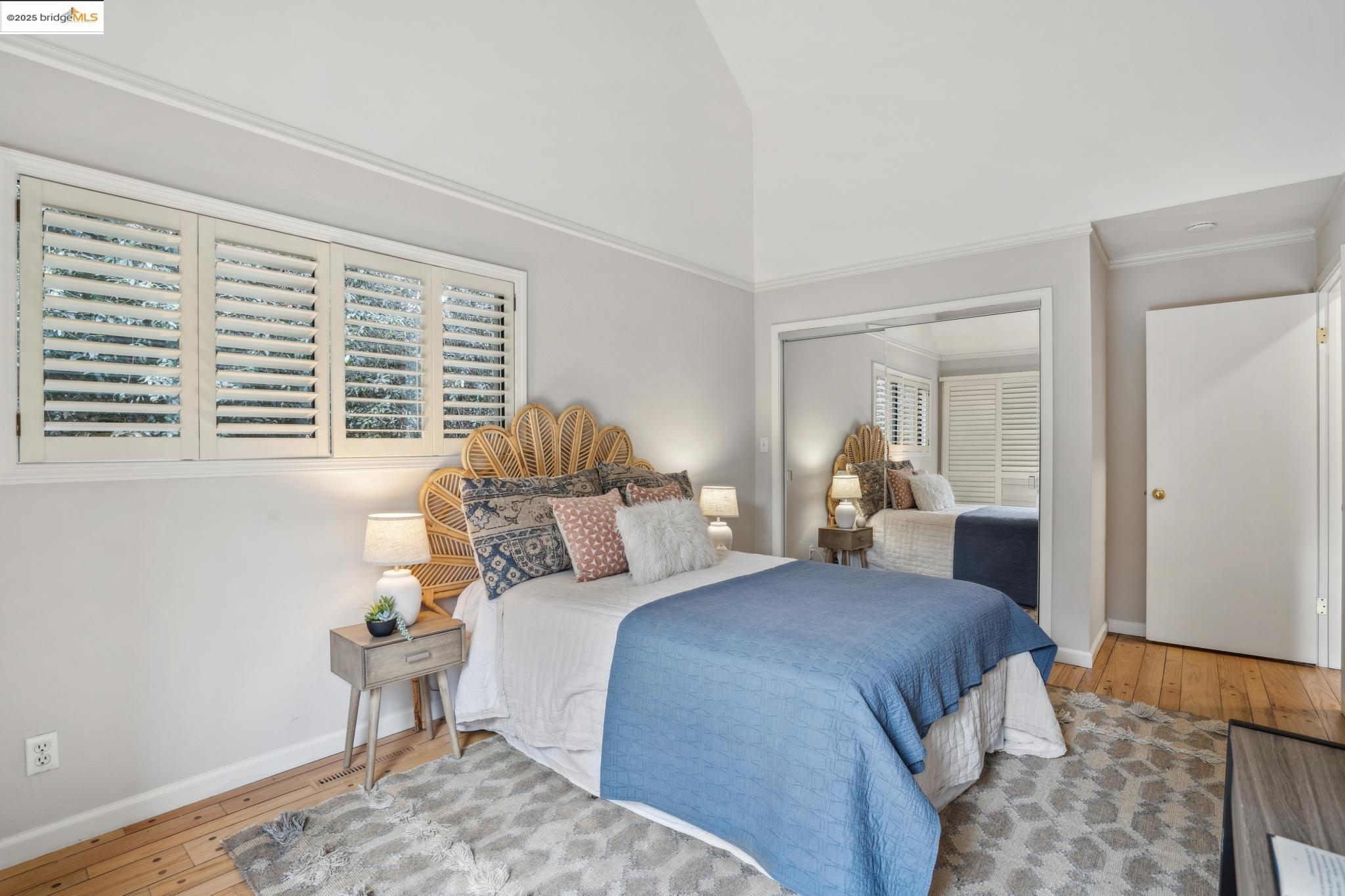 Detail Gallery Image 26 of 34 For 97 Clarewood Lane, Oakland,  CA 94618 - 2 Beds | 2/1 Baths