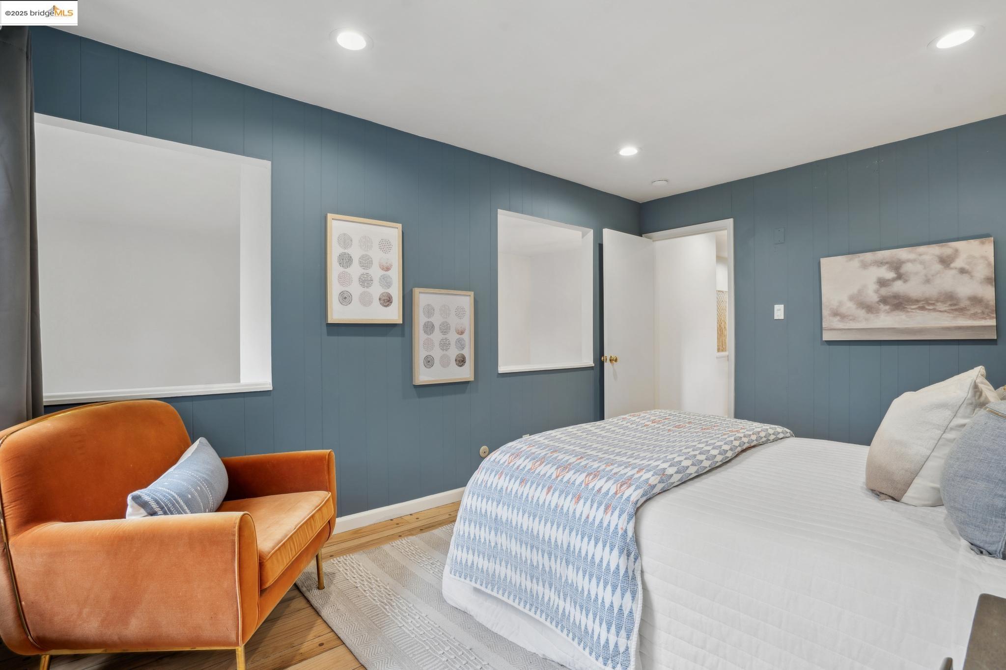 Detail Gallery Image 31 of 34 For 97 Clarewood Lane, Oakland,  CA 94618 - 2 Beds | 2/1 Baths