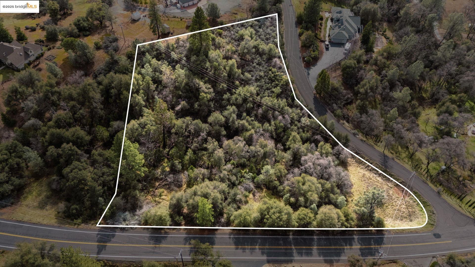 Detail Gallery Image 5 of 14 For 15870 Crestridge Ave, Sonora,  CA 95370 - – Beds | – Baths