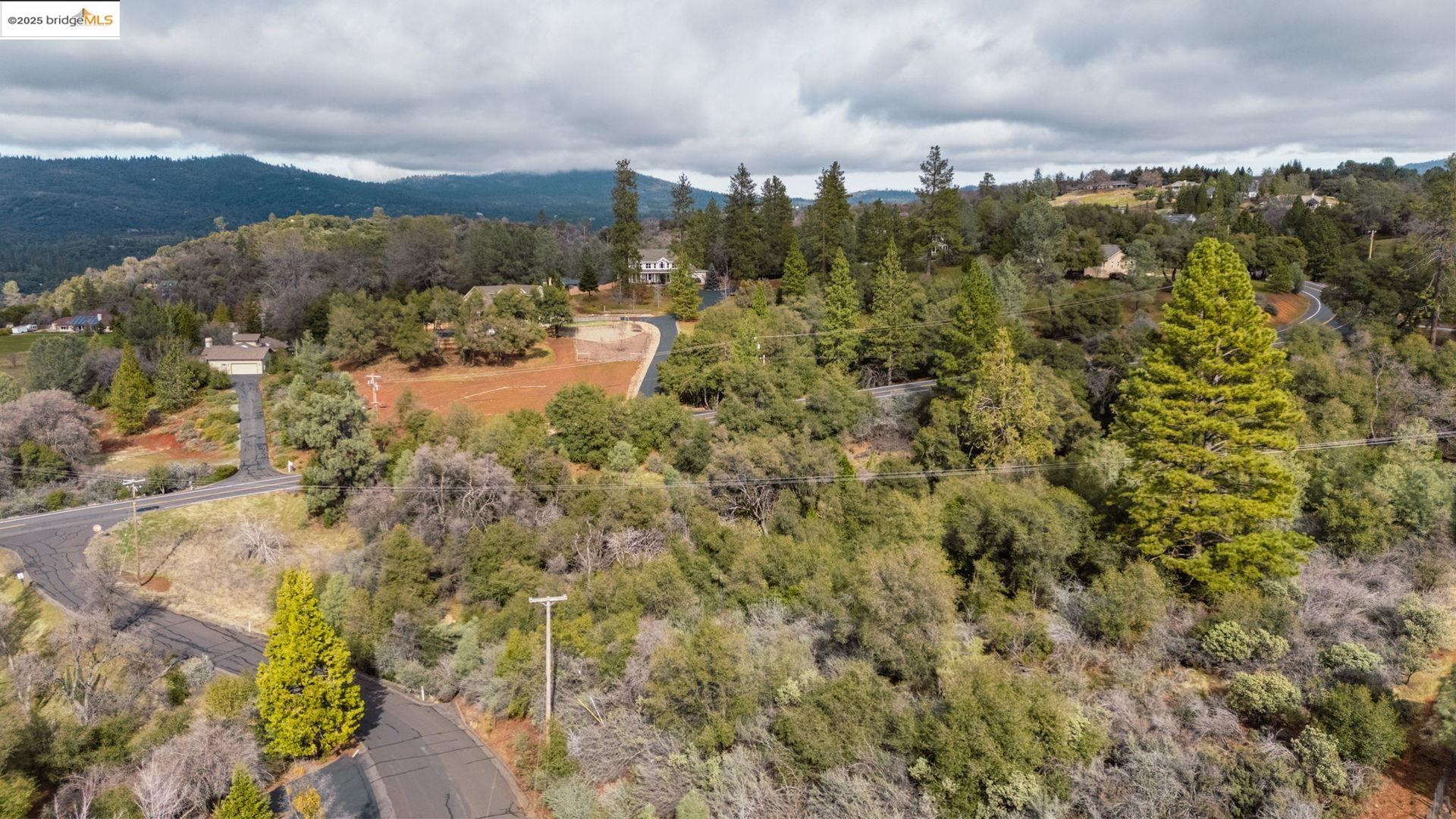 Detail Gallery Image 9 of 14 For 15870 Crestridge Ave, Sonora,  CA 95370 - – Beds | – Baths