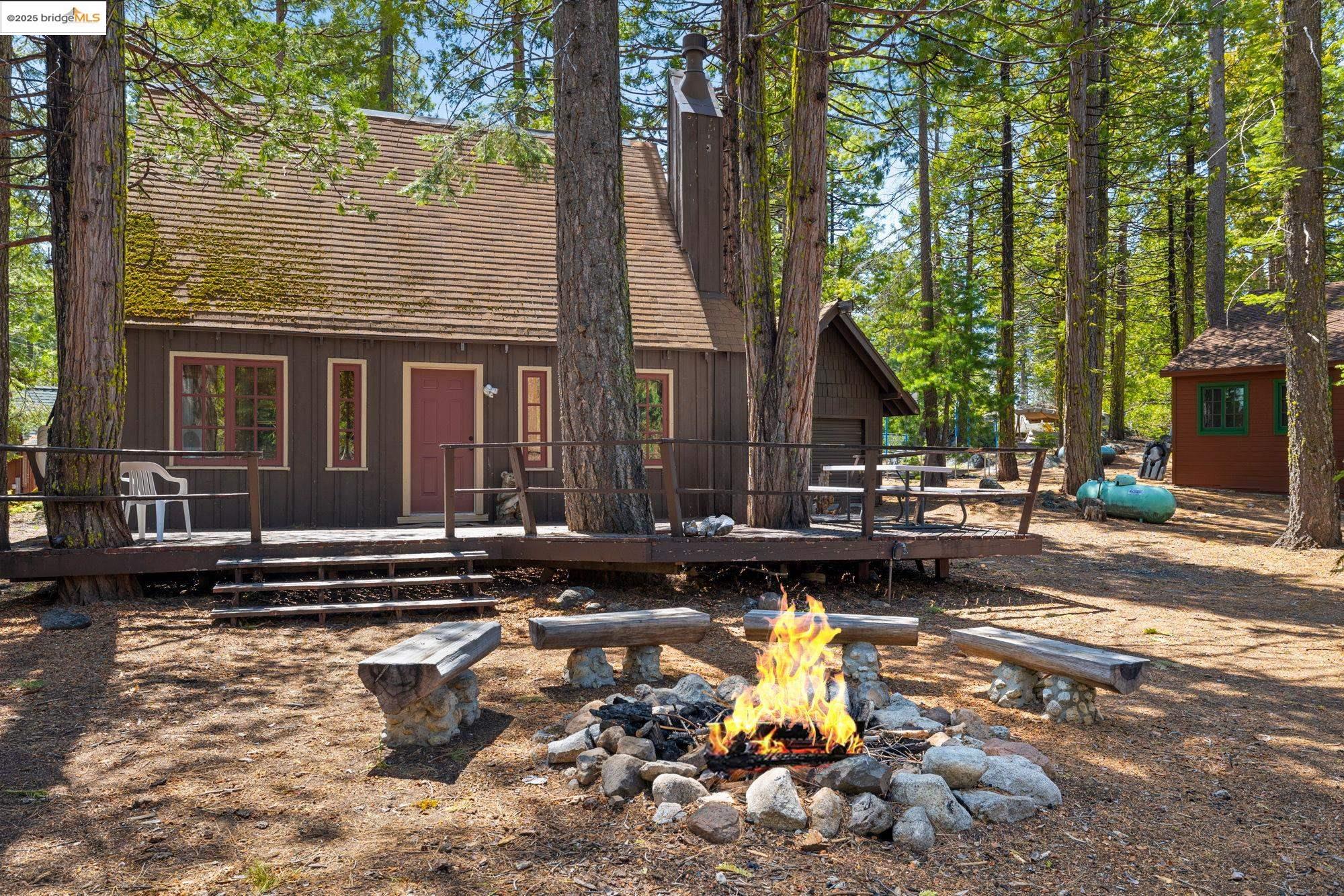 Detail Gallery Image 1 of 24 For 173 Cliff, Pinecrest,  CA 95364 - 2 Beds | 1 Baths
