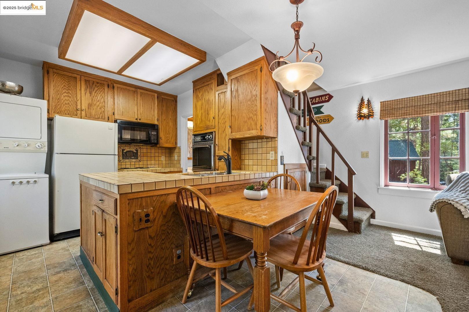 Detail Gallery Image 7 of 24 For 173 Cliff, Pinecrest,  CA 95364 - 2 Beds | 1 Baths